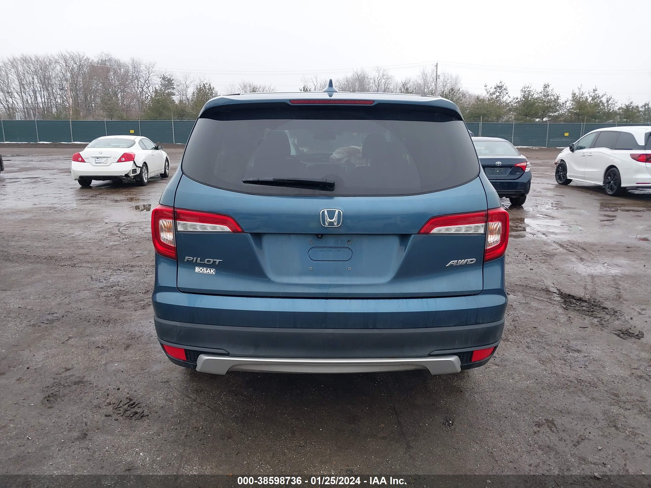 2019 Honda Pilot Ex vin: 5FNYF6H36KB047718