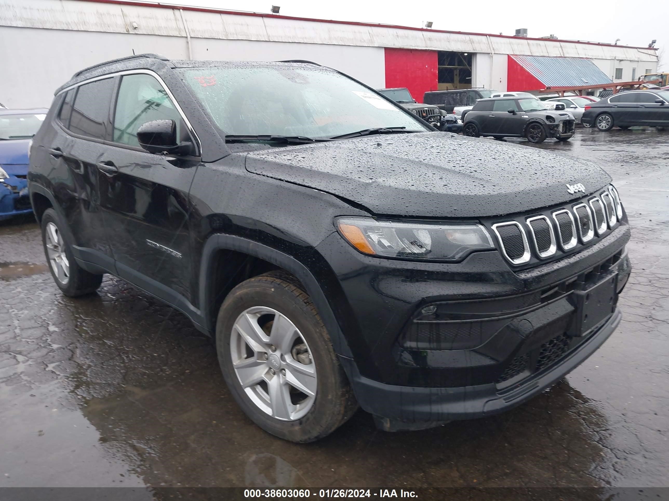 2022 Jeep Compass Latitude 4X4 vin: 3C4NJDBB2NT230495