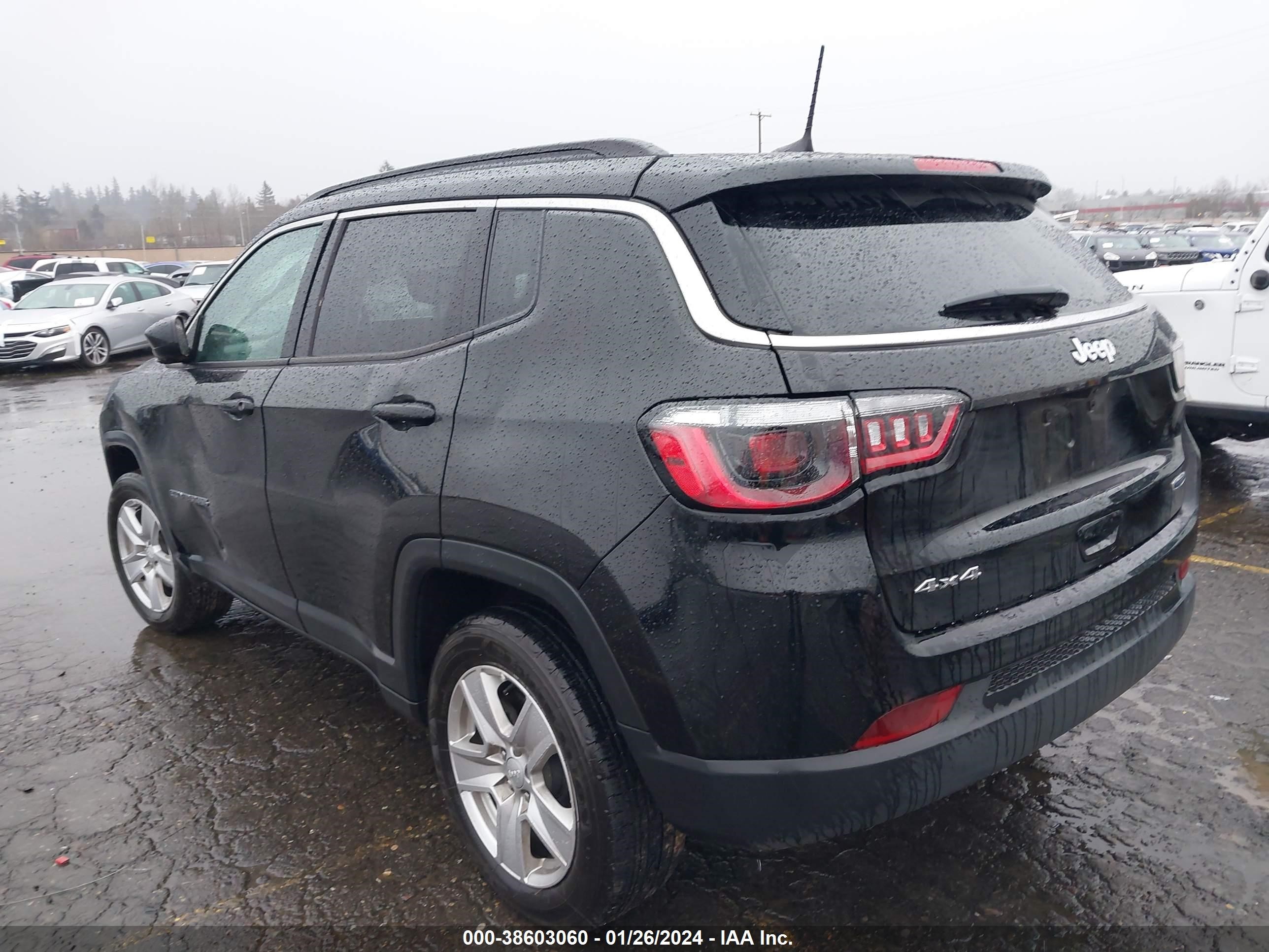 2022 Jeep Compass Latitude 4X4 vin: 3C4NJDBB2NT230495