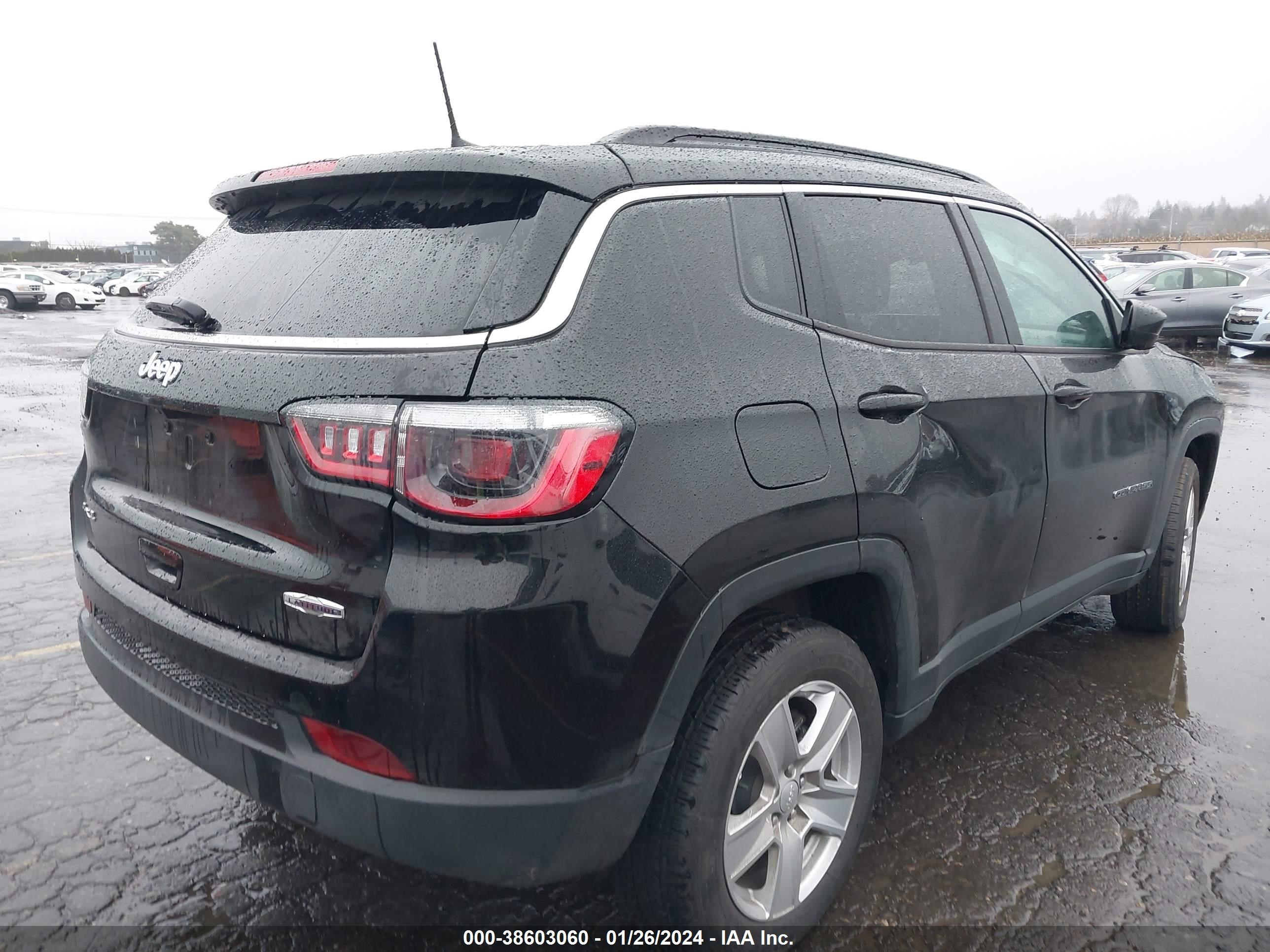 2022 Jeep Compass Latitude 4X4 vin: 3C4NJDBB2NT230495