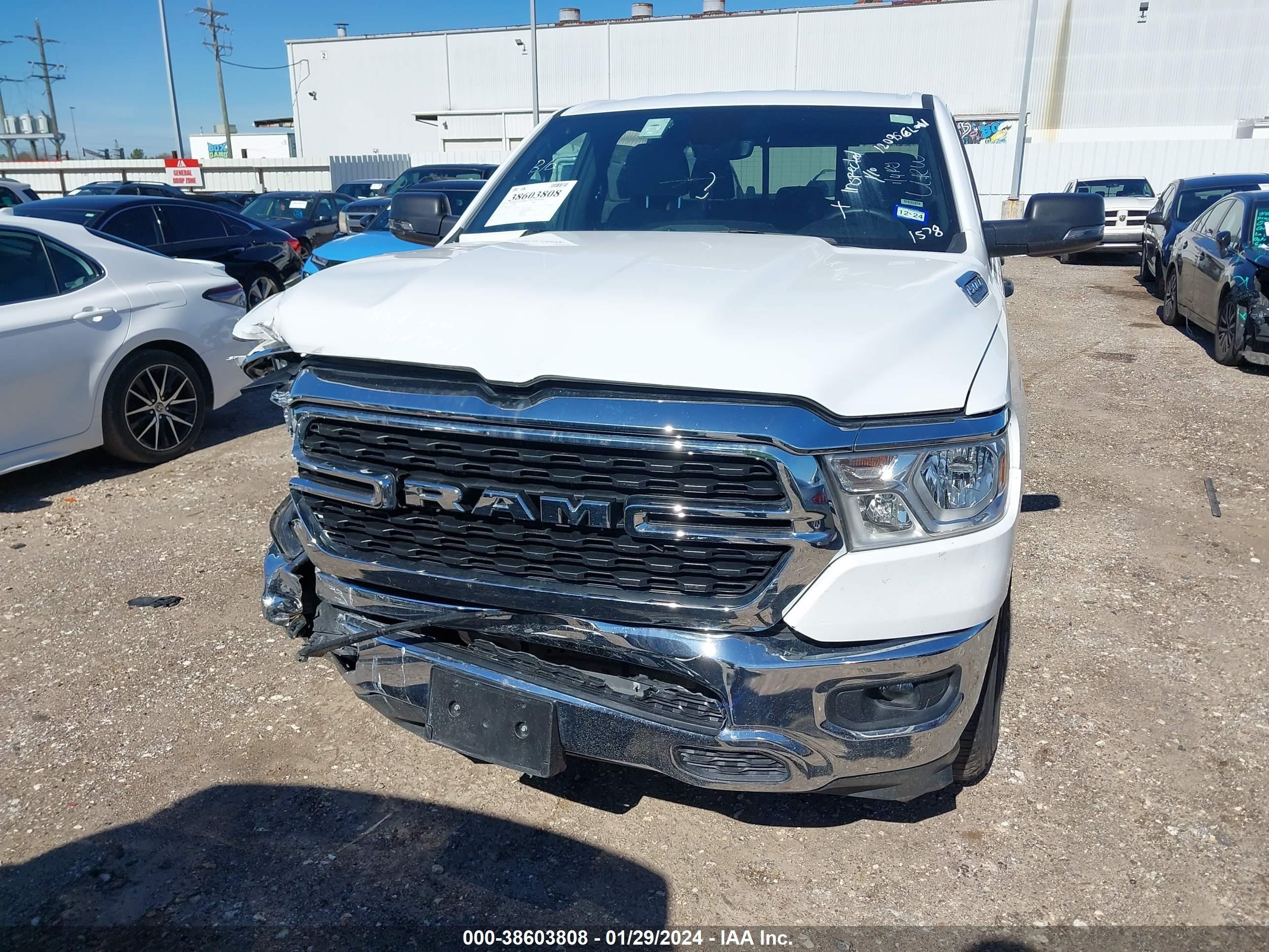 2023 Ram 1500 vin: 1C6RREFT2PN511578