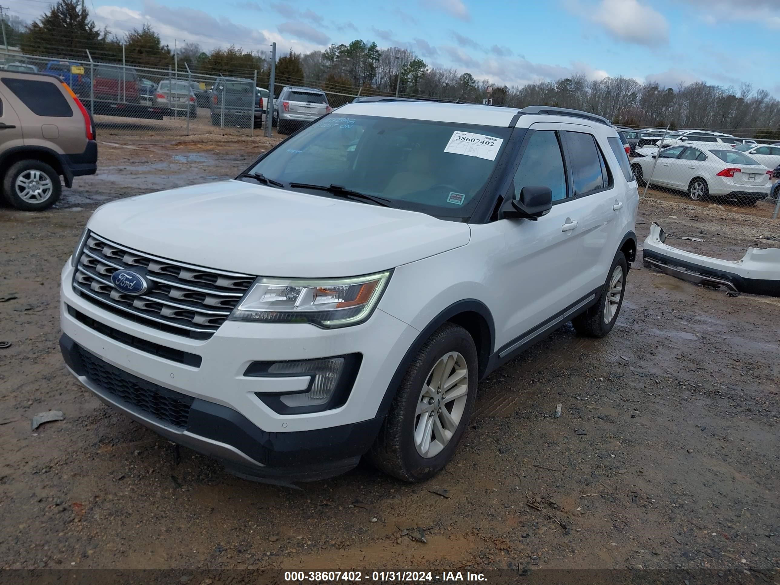 2017 Ford Explorer Xlt vin: 1FM5K7D87HGD17930