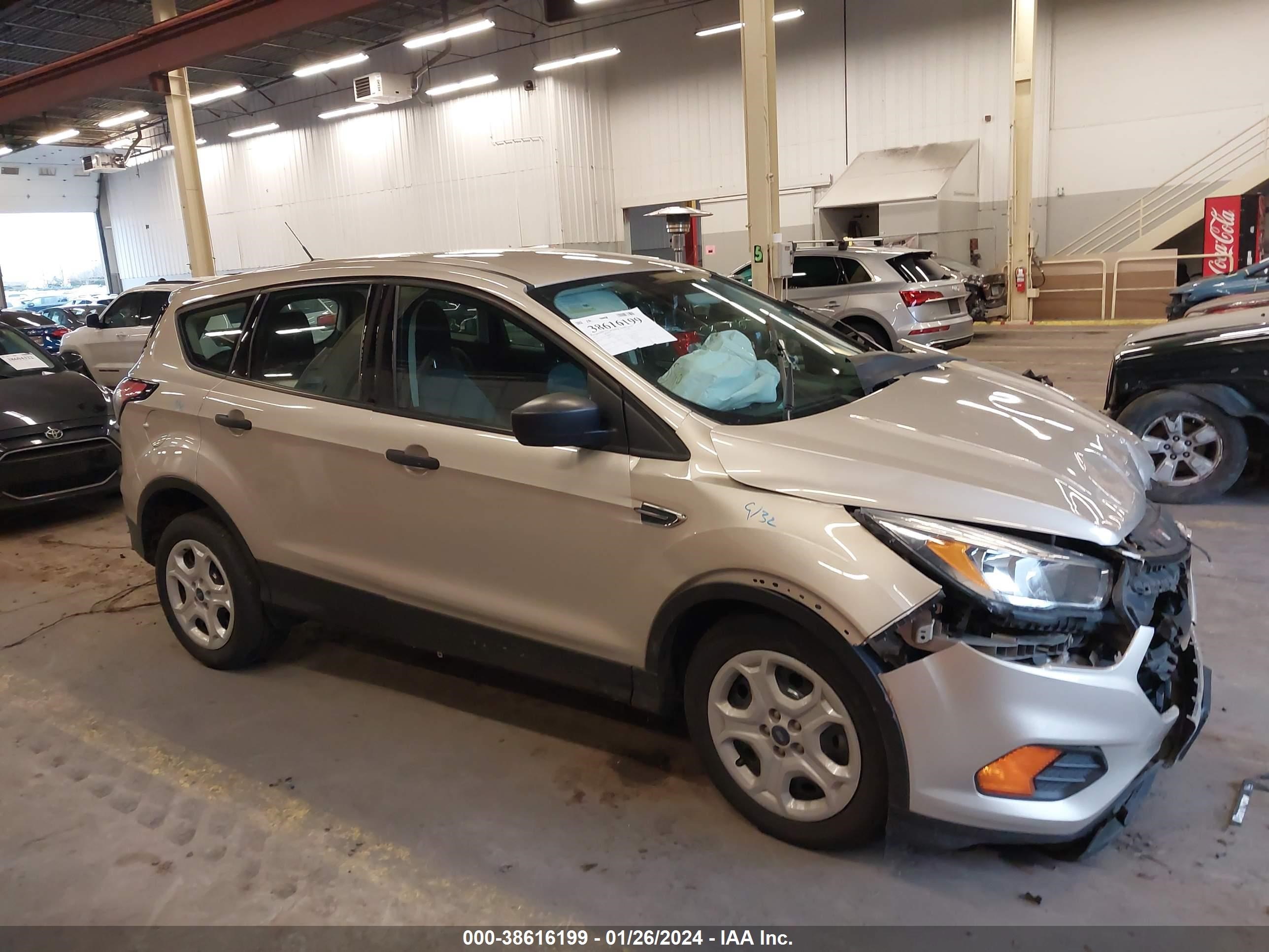 2017 Ford Escape S vin: 1FMCU0F74HUC90054