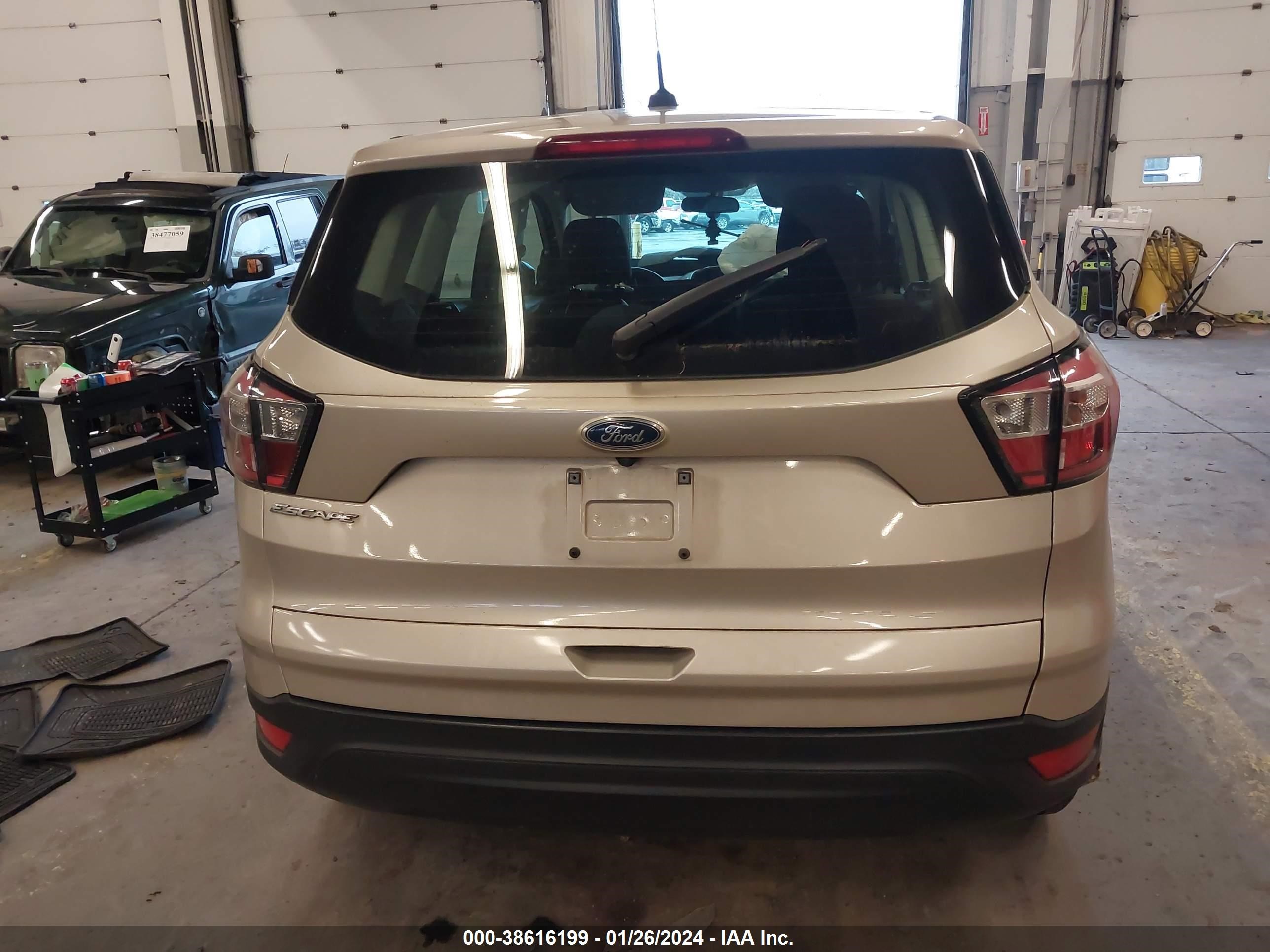 2017 Ford Escape S vin: 1FMCU0F74HUC90054