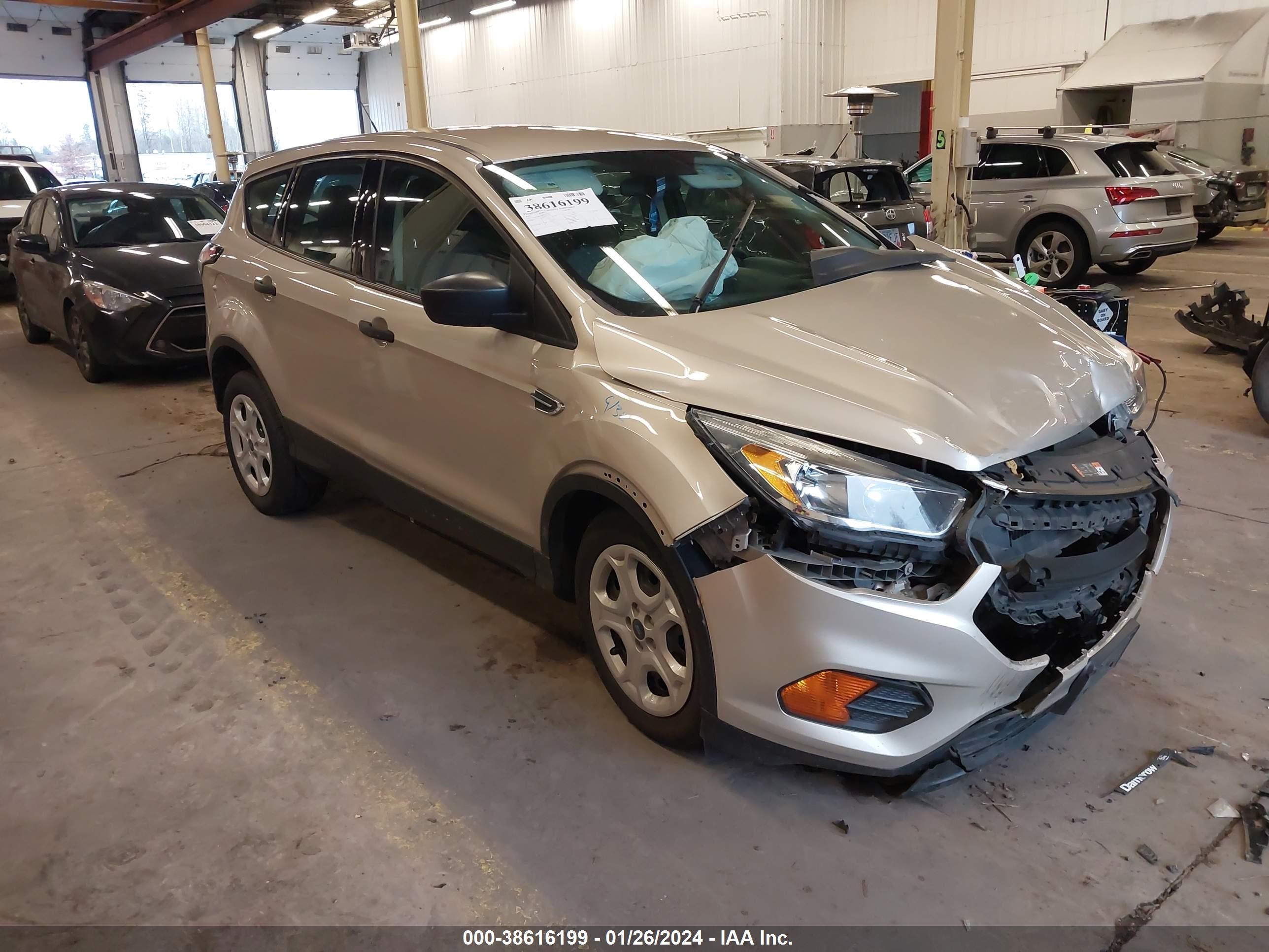 2017 Ford Escape S vin: 1FMCU0F74HUC90054