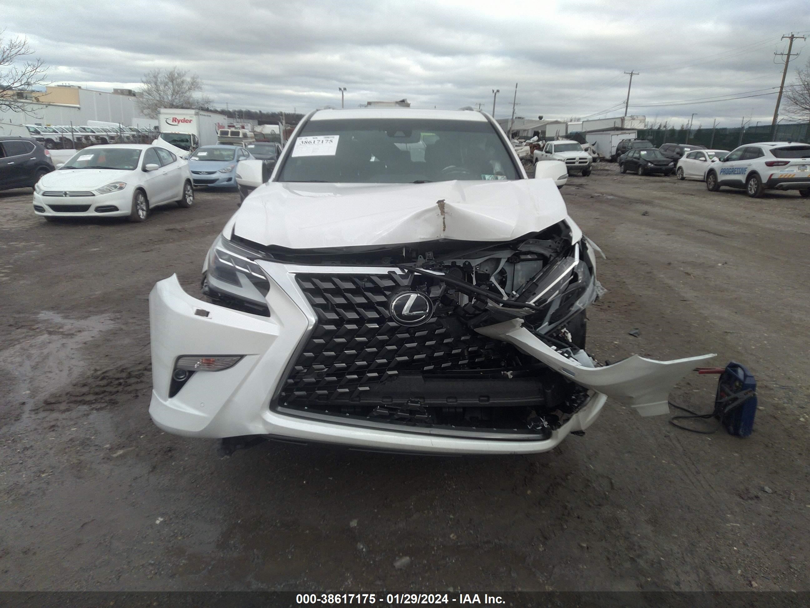 2020 Lexus 460 Luxury vin: JTJGM7BX9L5261718