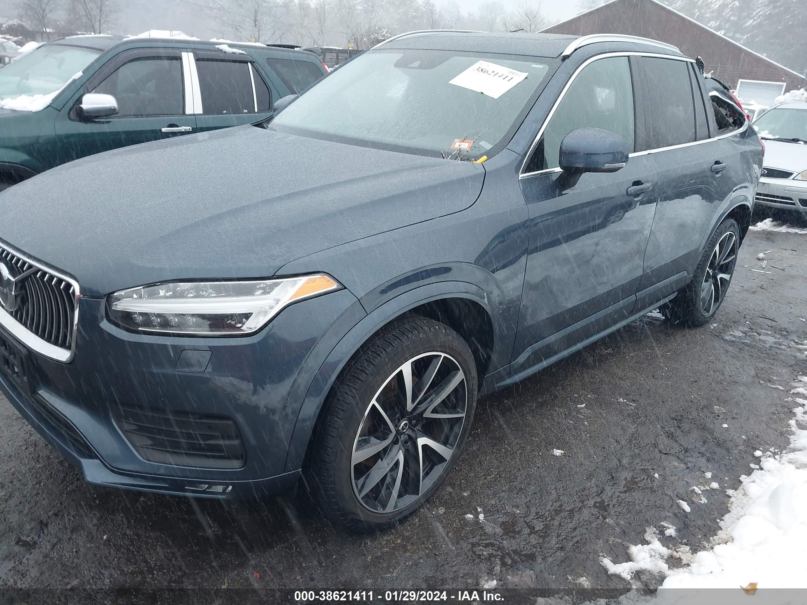 2022 Volvo Xc90 T6 Momentum 7 Passenger vin: YV4A22PK0N1861646