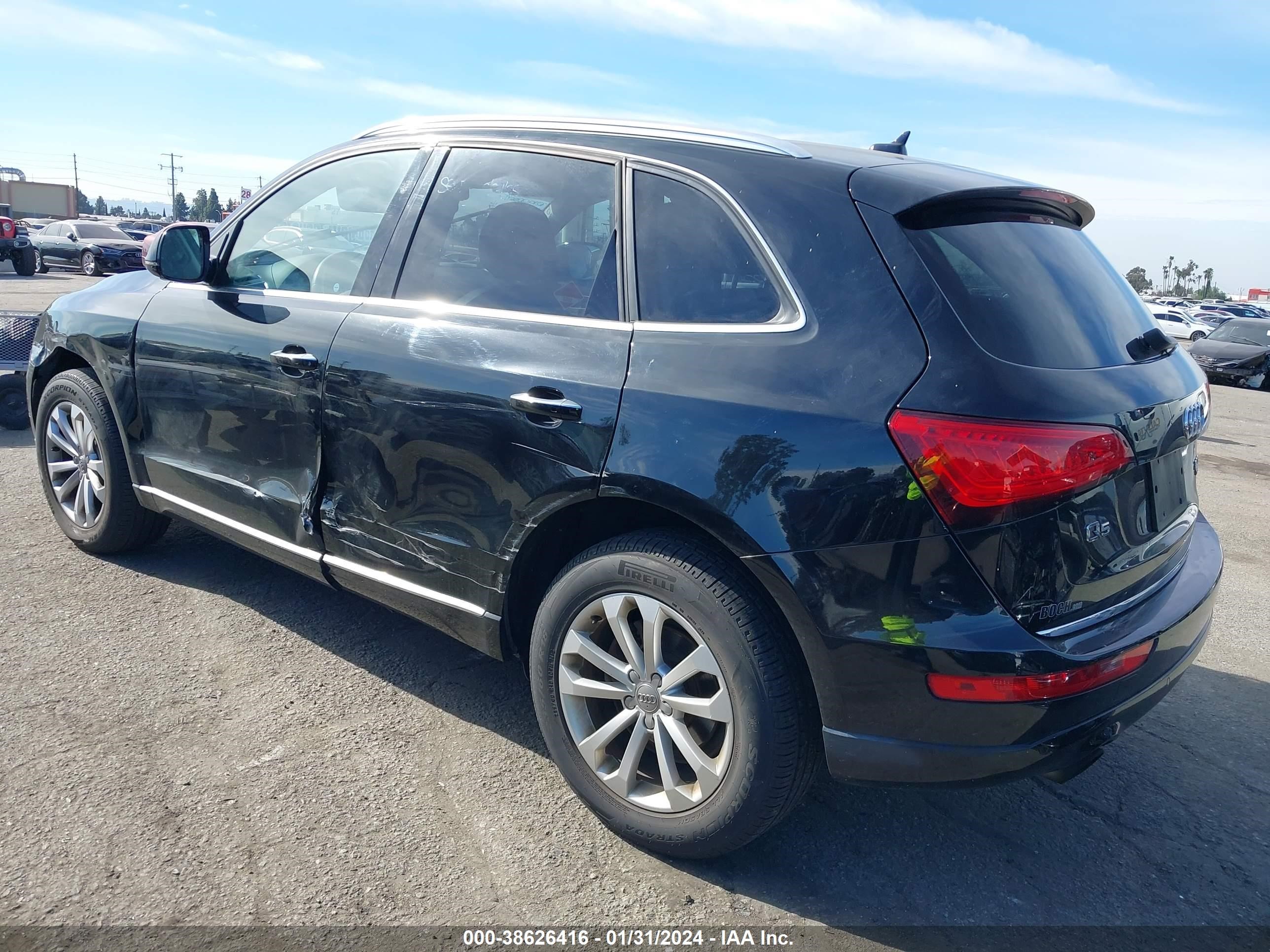 2015 Audi Q5 2.0T Premium vin: WA1LFAFP7FA098026