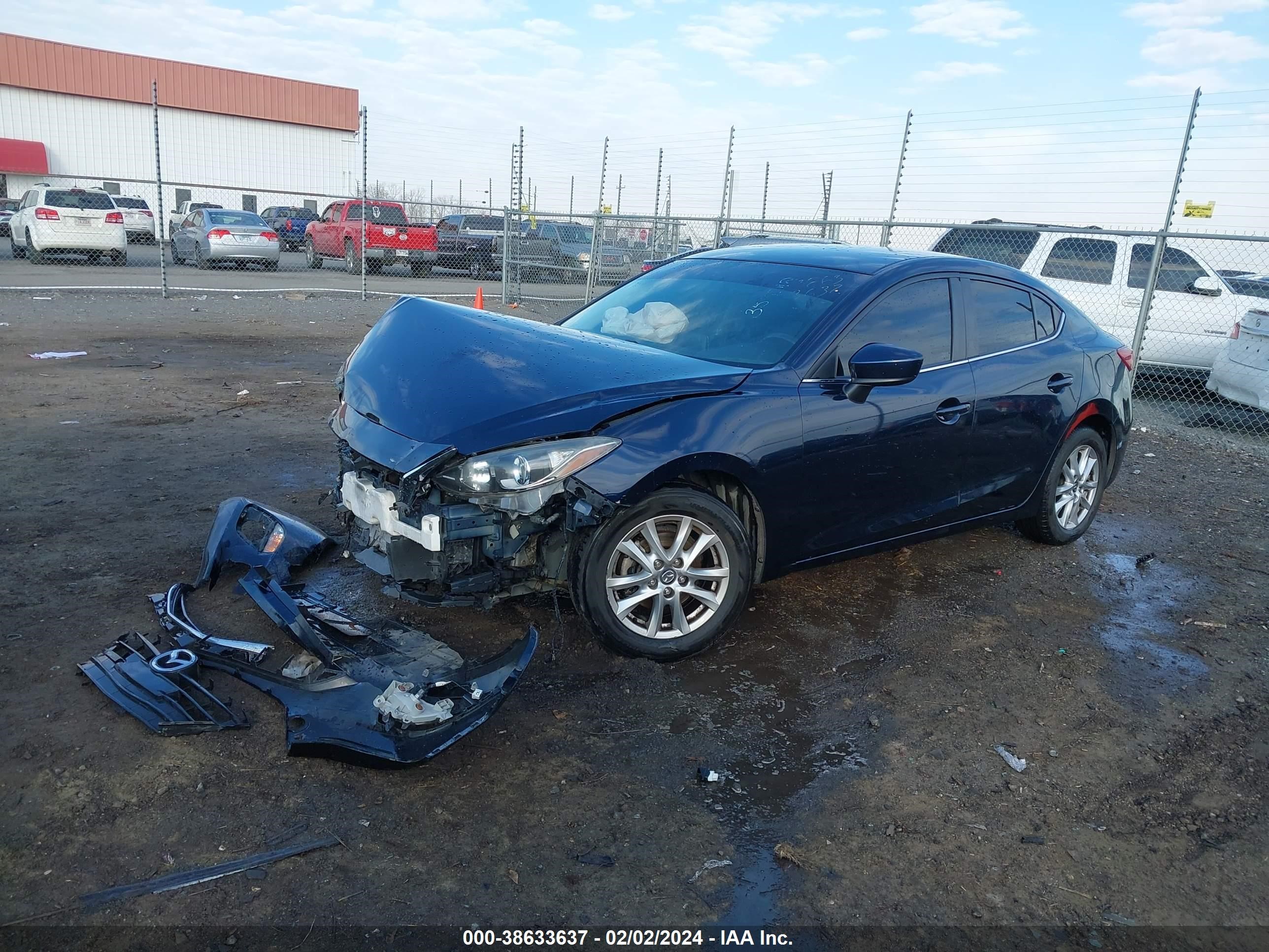 2016 Mazda Mazda3 I Sport vin: JM1BM1U73G1323070