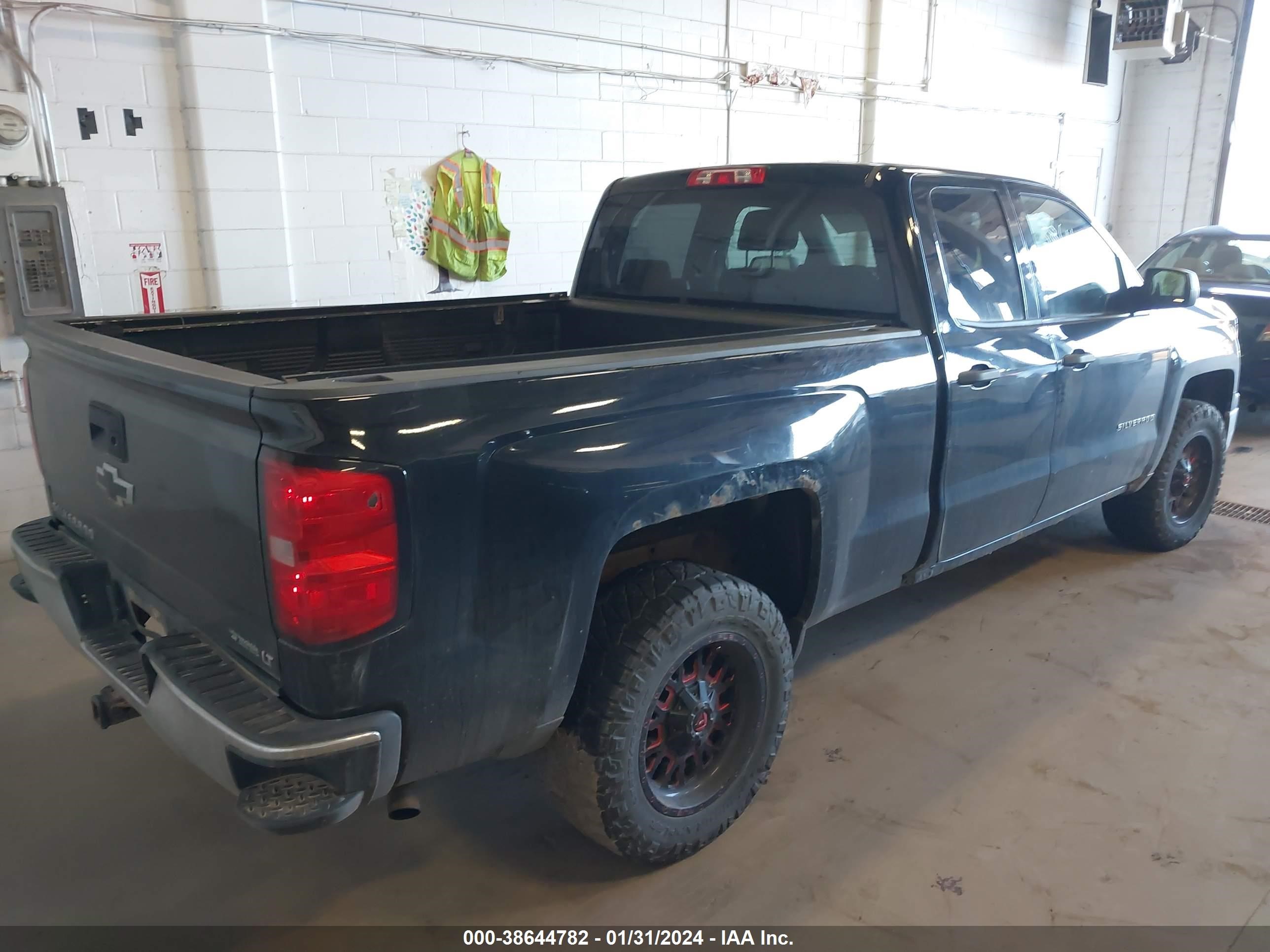 2014 Chevrolet Silverado 1500 2Lt vin: 1GCVKREC6EZ412014