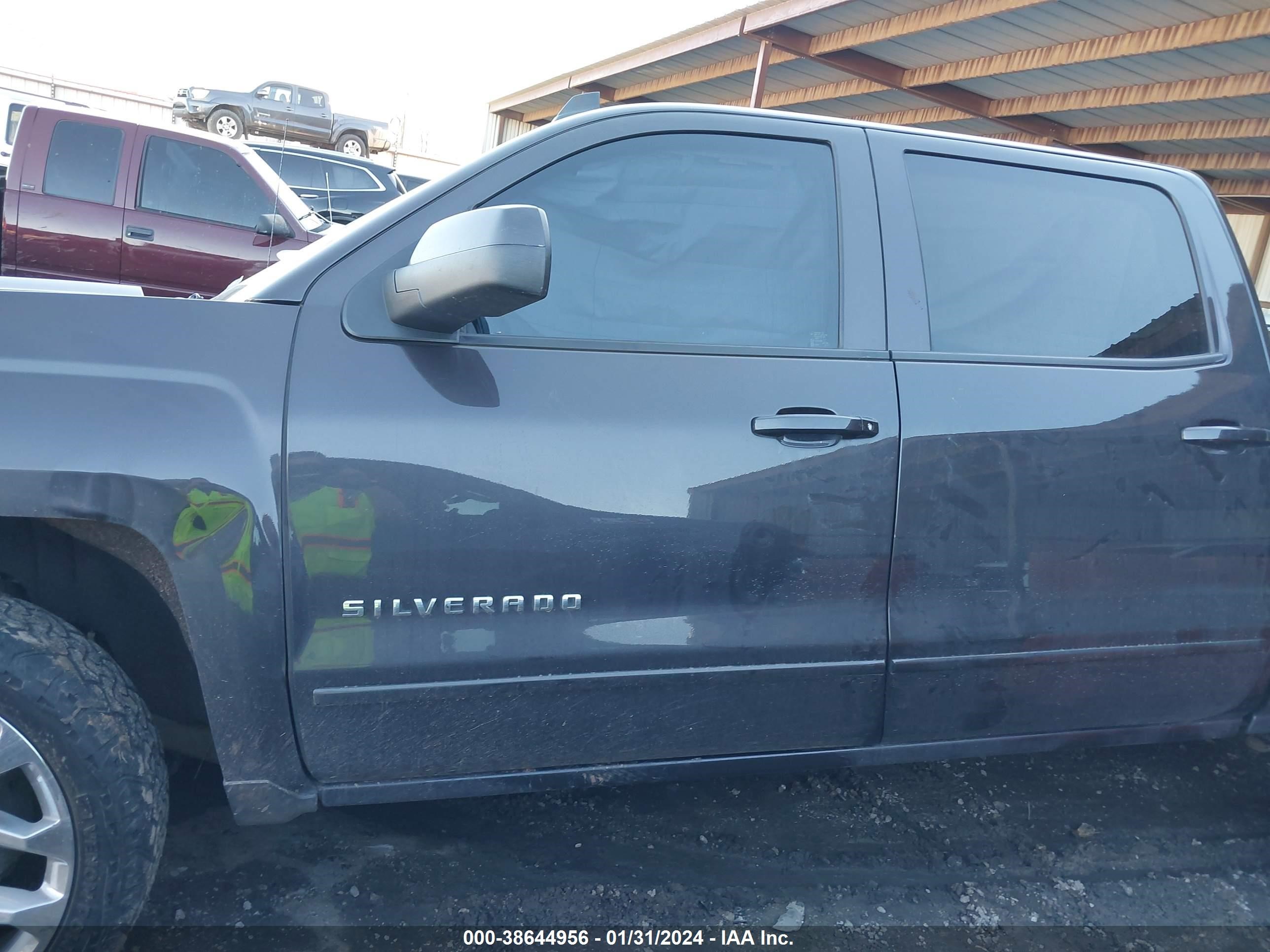 2015 Chevrolet Silverado 1500 1Lt vin: 3GCUKREC0FG123689