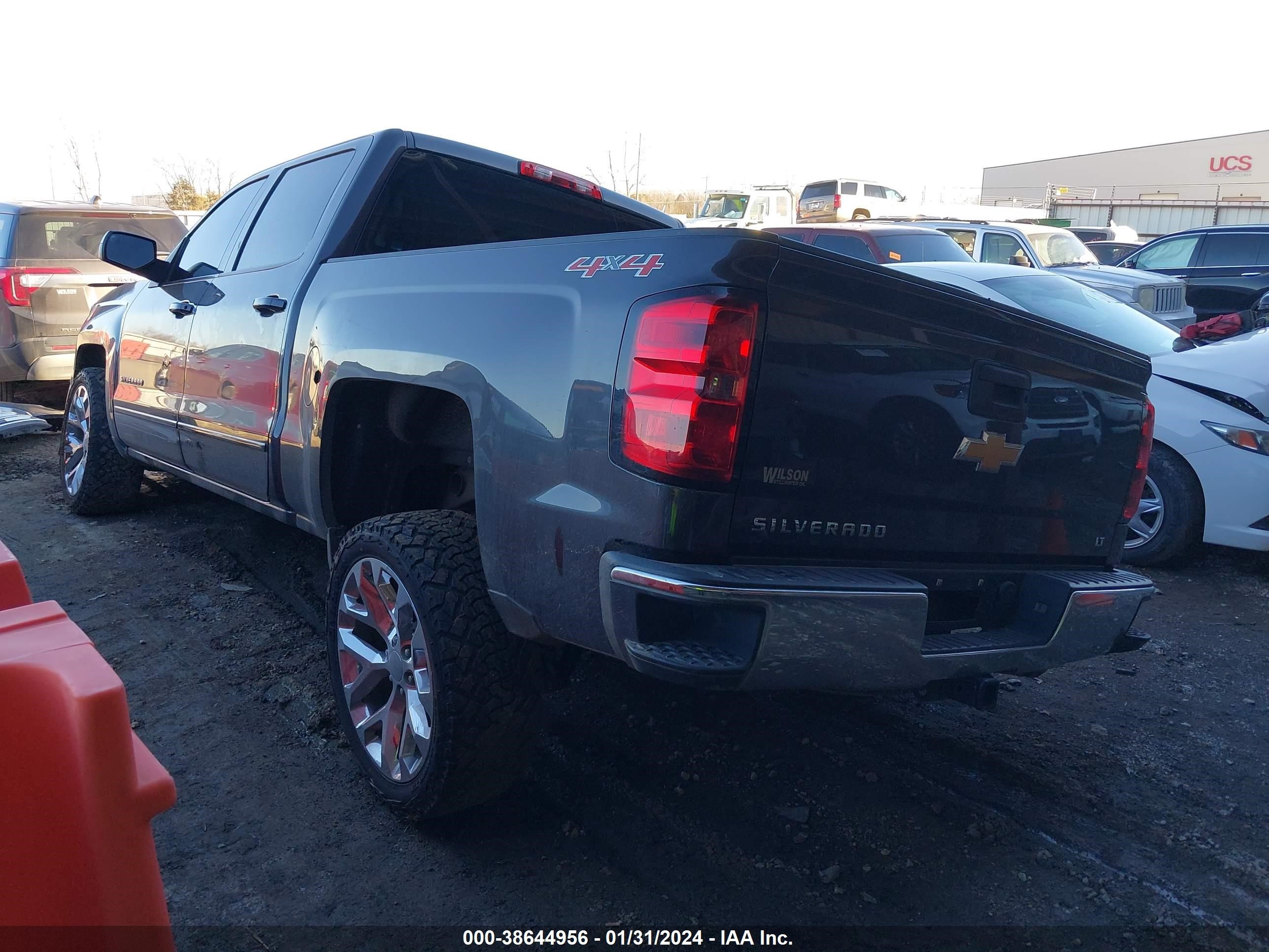 2015 Chevrolet Silverado 1500 1Lt vin: 3GCUKREC0FG123689