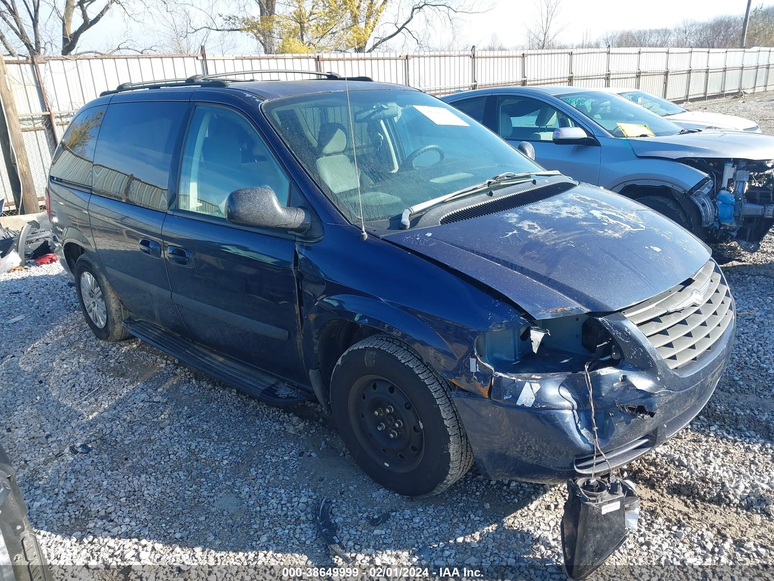 1A4GP45R46B502235 2006 Chrysler Town & Country