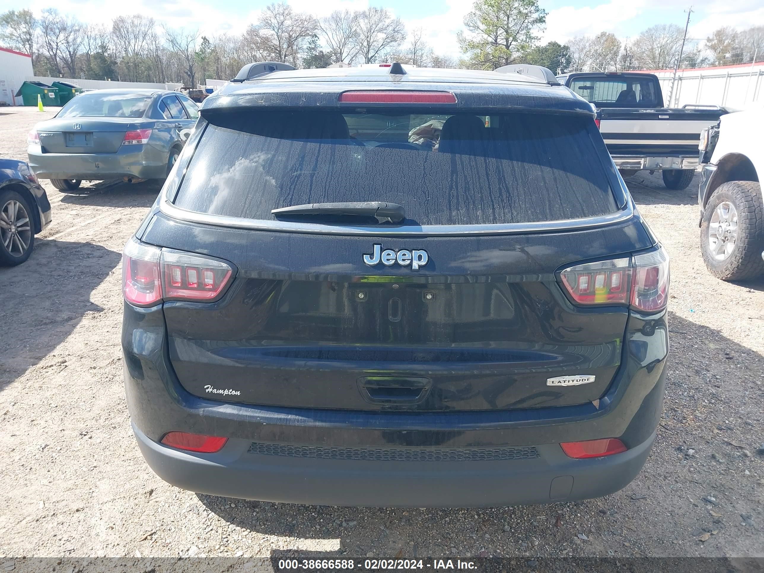 2019 Jeep Compass Sun And Wheel Fwd vin: 3C4NJCBB8KT743482