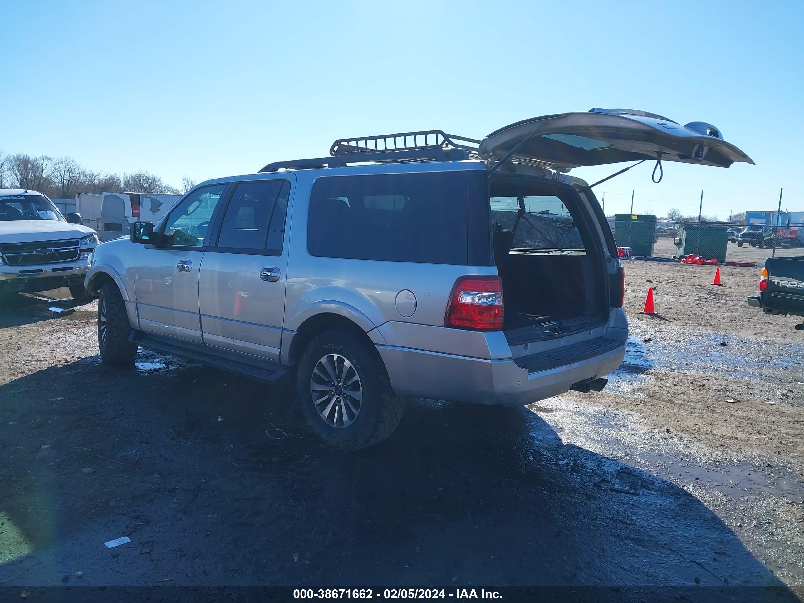 2017 Ford Expedition El Xlt vin: 1FMJK1JT3HEA12358