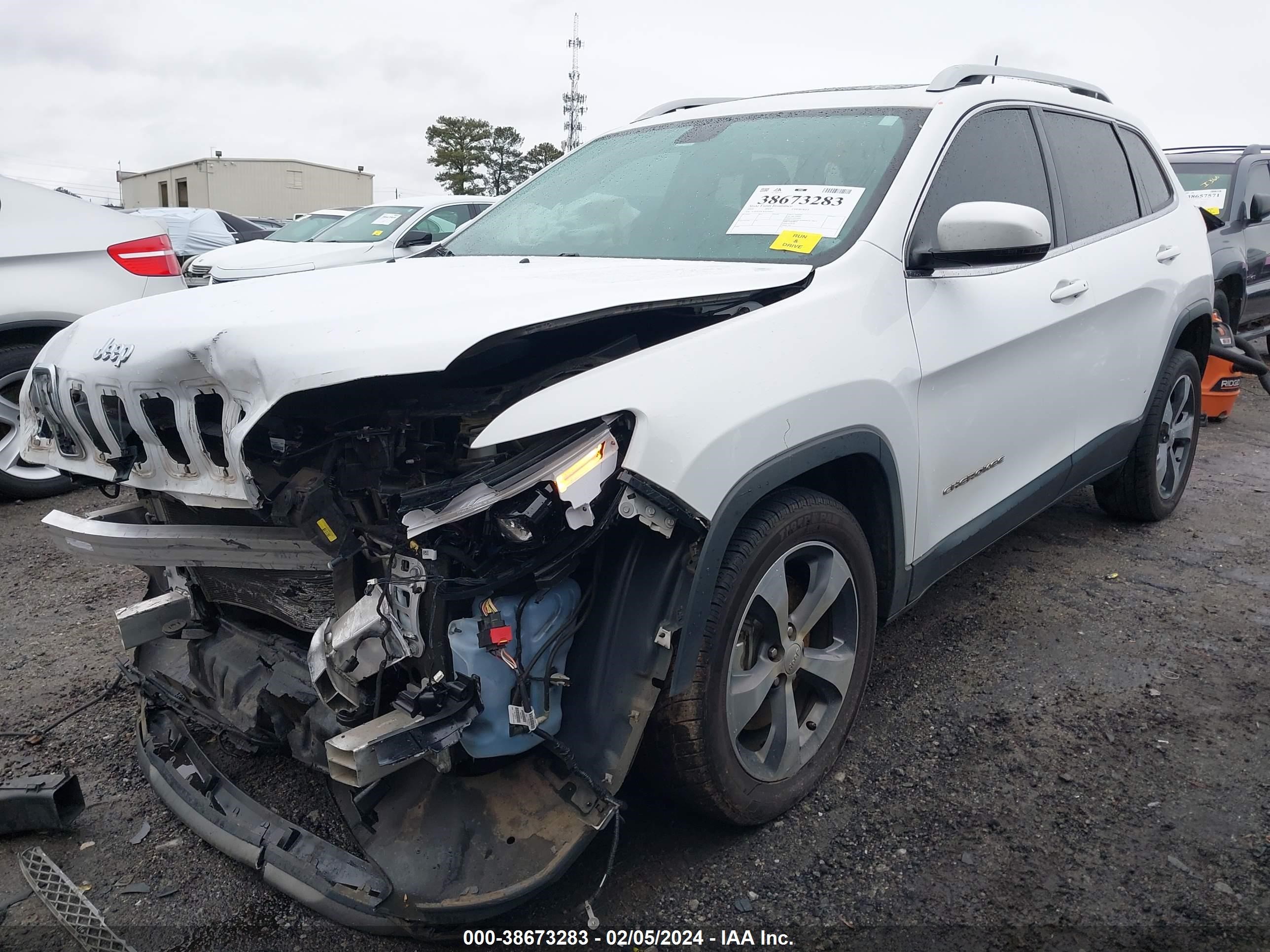 2019 Jeep Cherokee Limited Fwd vin: 1C4PJLDX7KD264042