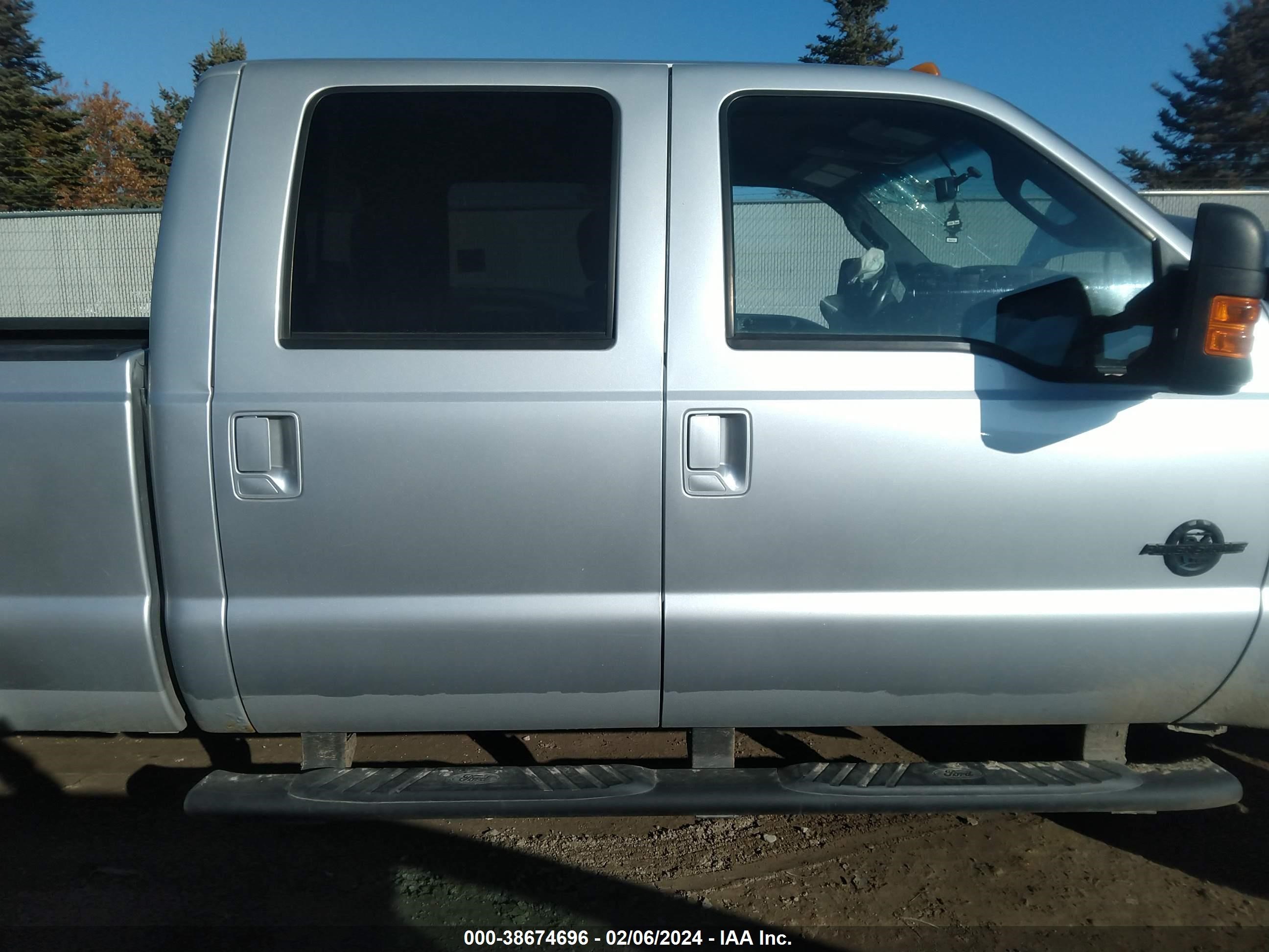 2013 Ford F-250 Lariat vin: 1FT7W2BT6DEA11741