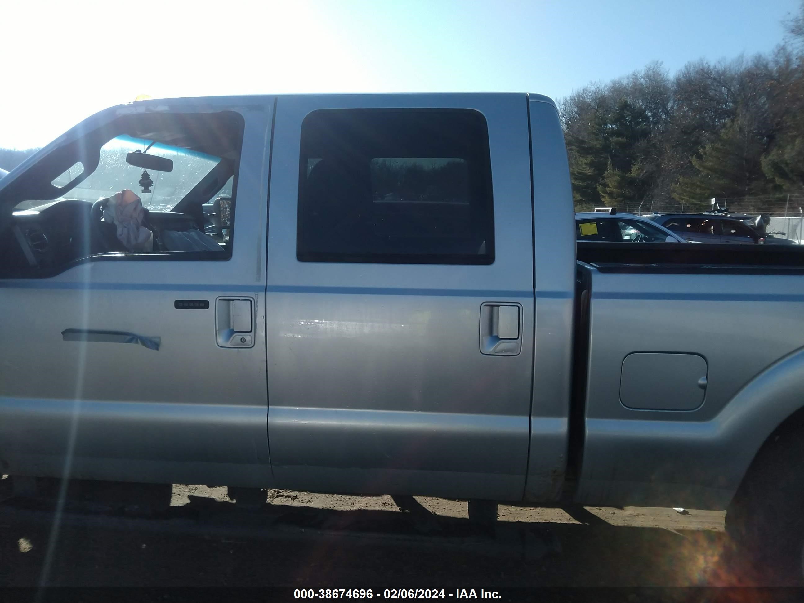 2013 Ford F-250 Lariat vin: 1FT7W2BT6DEA11741