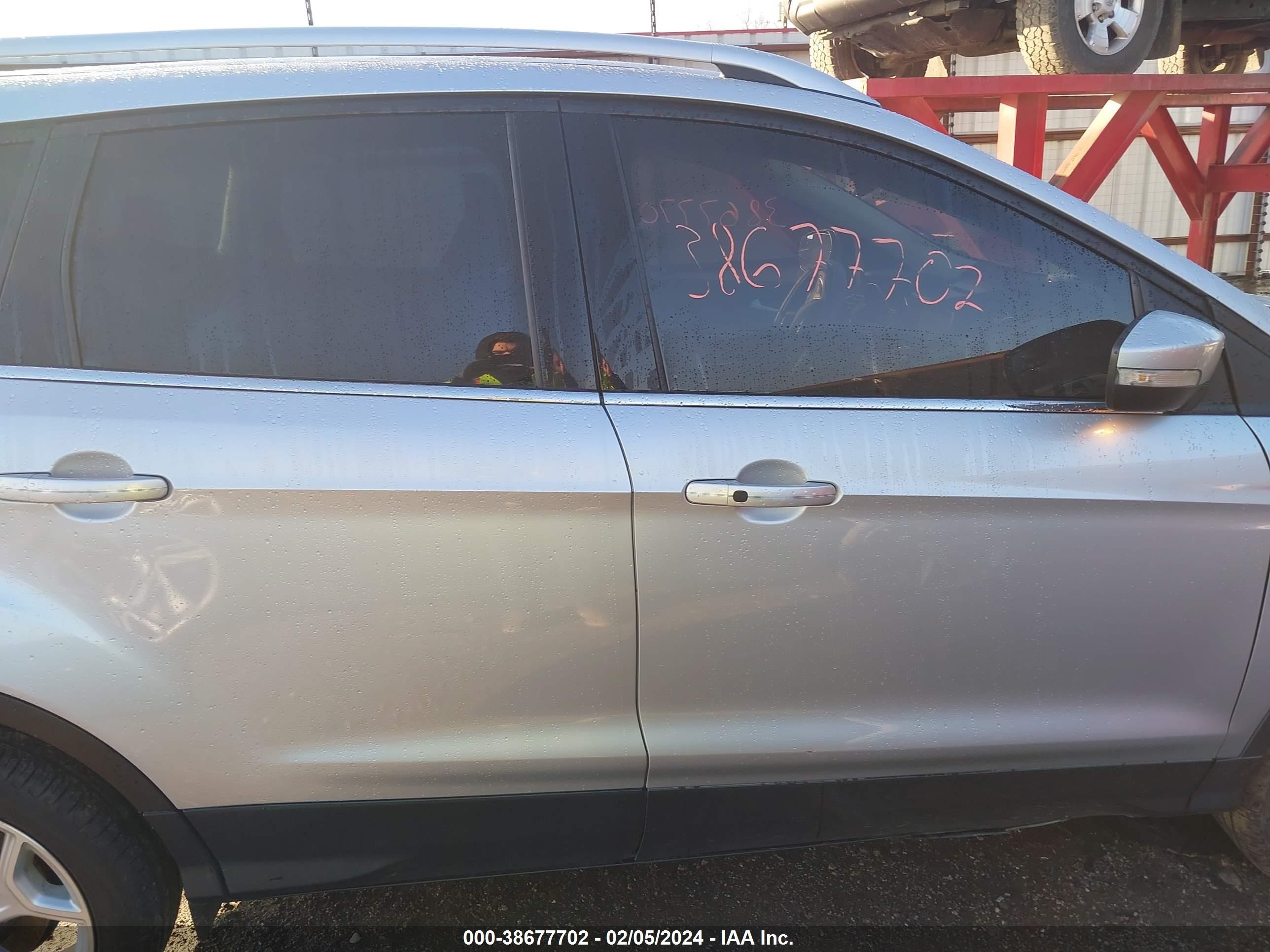 2018 Ford Escape Titanium vin: 1FMCU9J96JUB54690