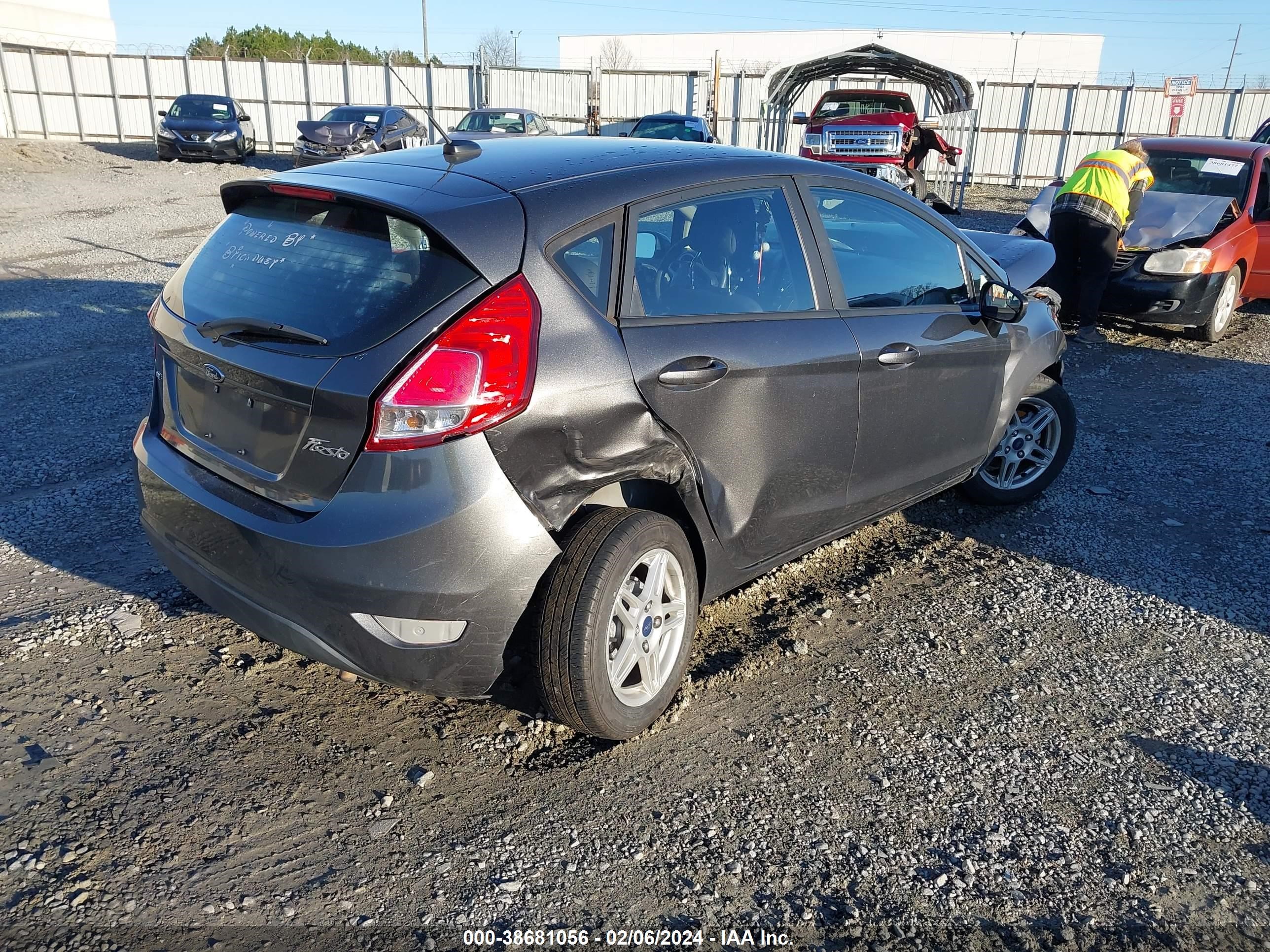 2017 Ford Fiesta Se vin: 3FADP4EJ5HM115368