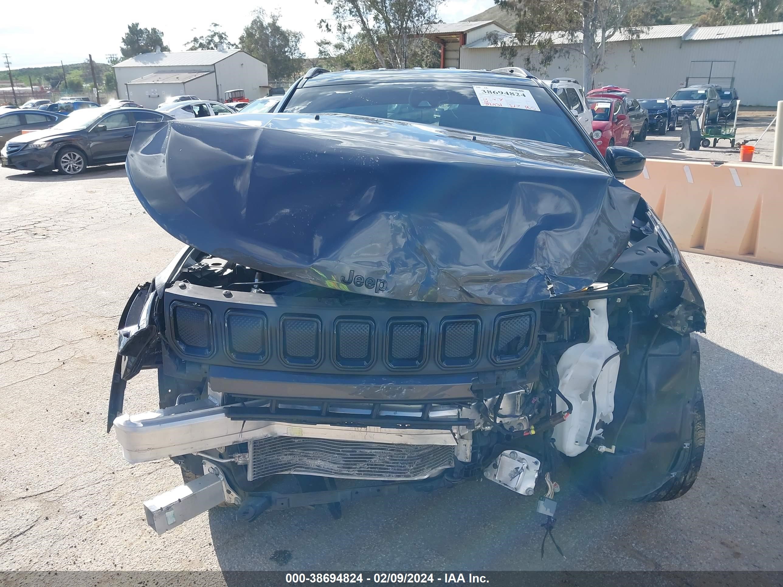 2022 Jeep Compass Altitude Fwd vin: 3C4NJCBB3NT205180