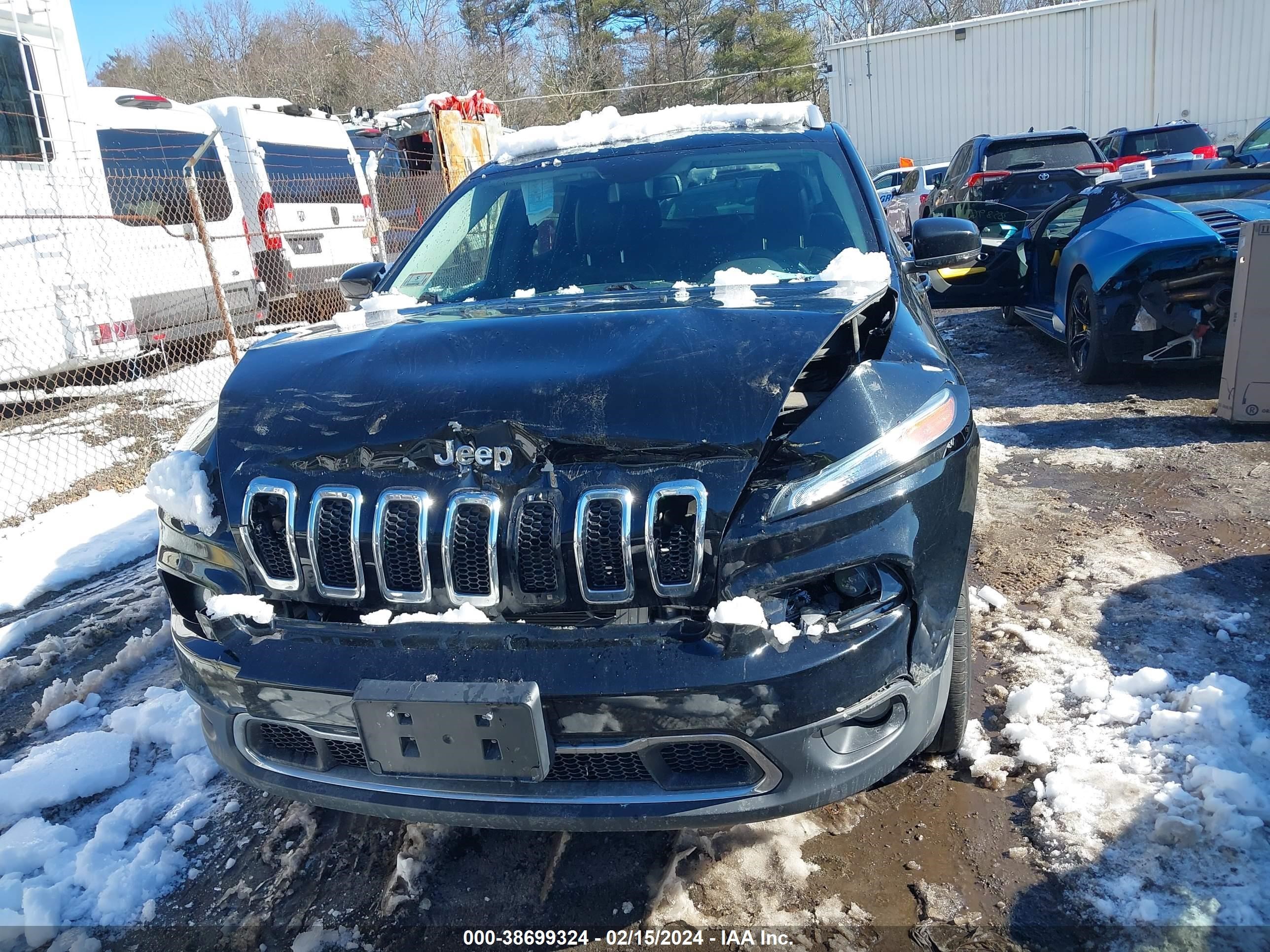 2018 Jeep Cherokee Limited 4X4 vin: 1C4PJMDB3JD509377