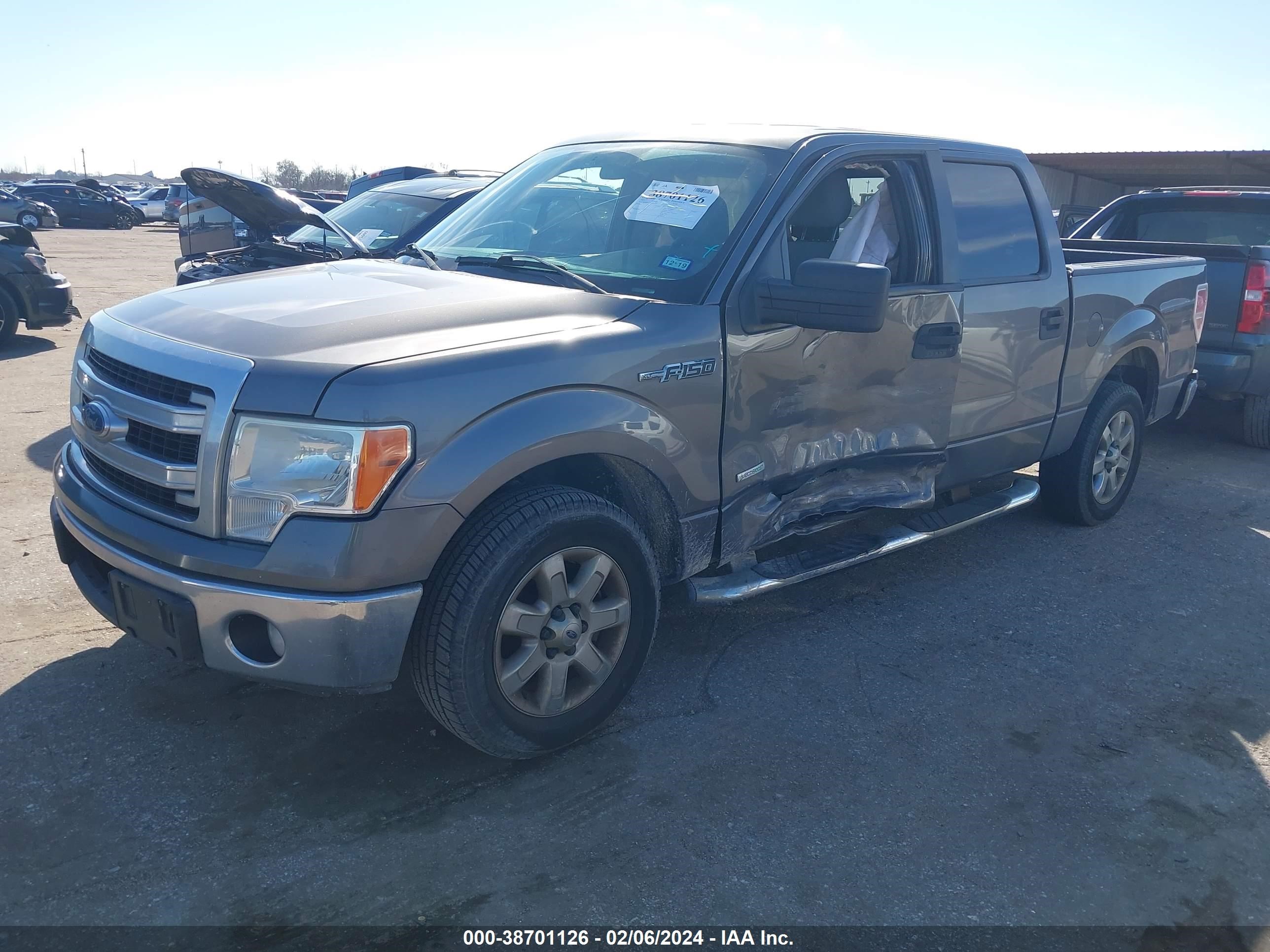 2013 Ford F-150 Xlt vin: 1FTFW1CT3DFB23136