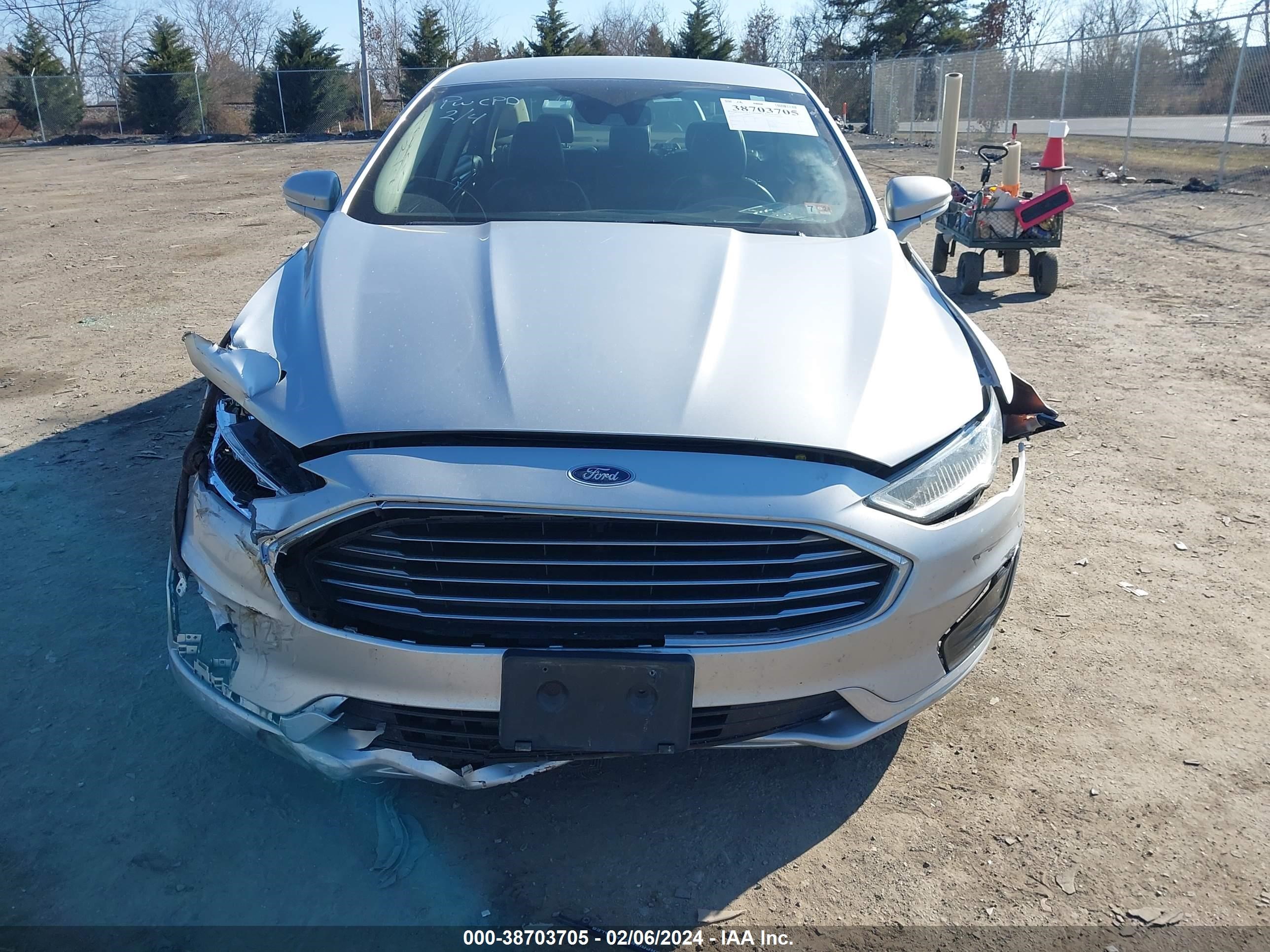2019 Ford Fusion Hybrid Sel vin: 3FA6P0MUXKR260238