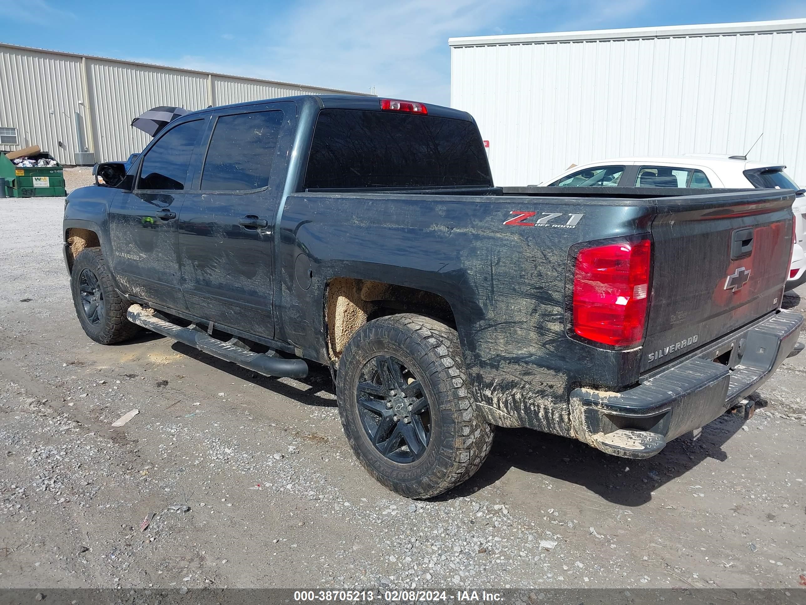 2018 Chevrolet Silverado 1500 2Lt vin: 3GCUKREC3JG393282