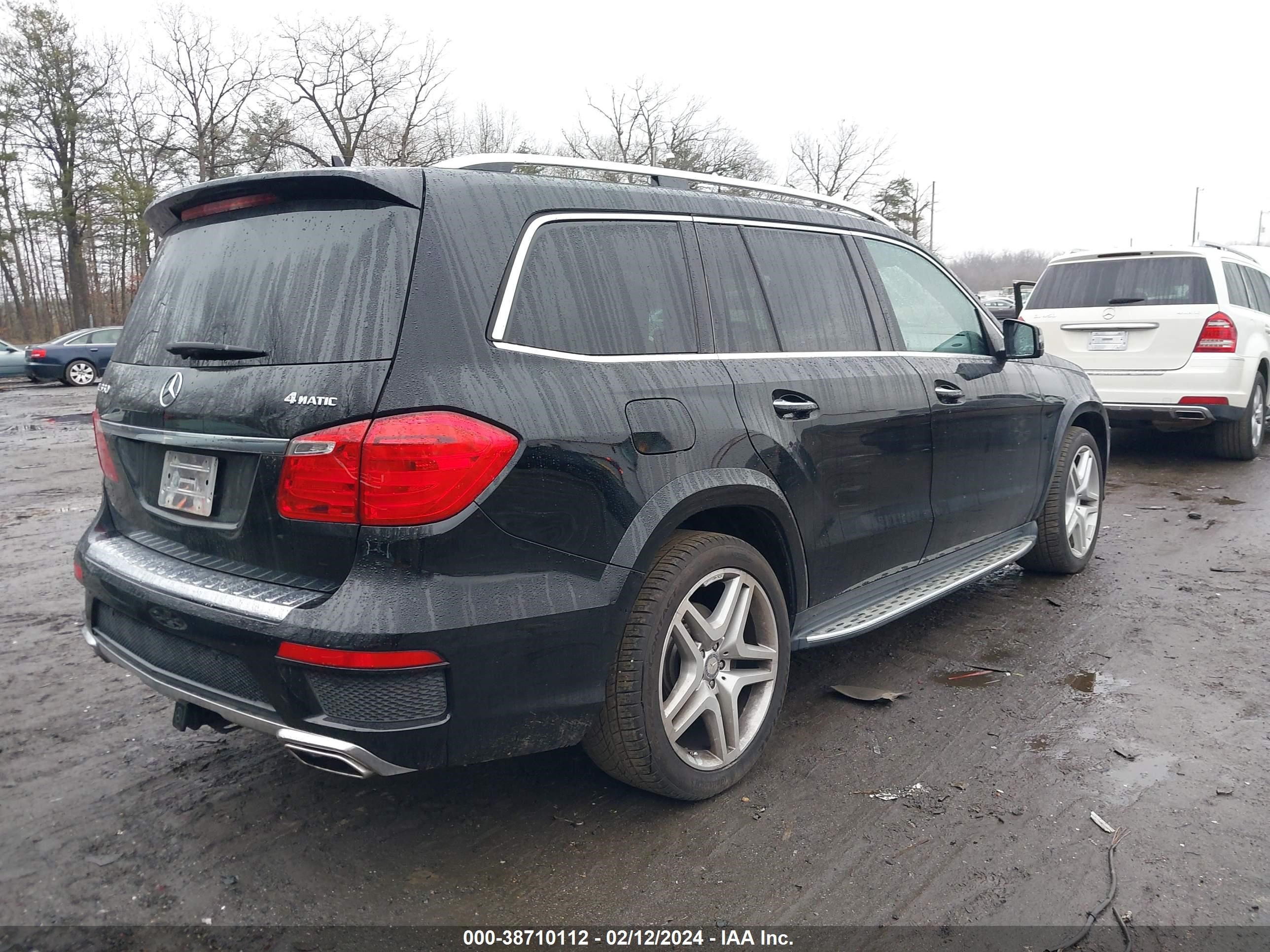 2015 Mercedes-Benz Gl 550 4Matic vin: 4JGDF7DEXFA473014