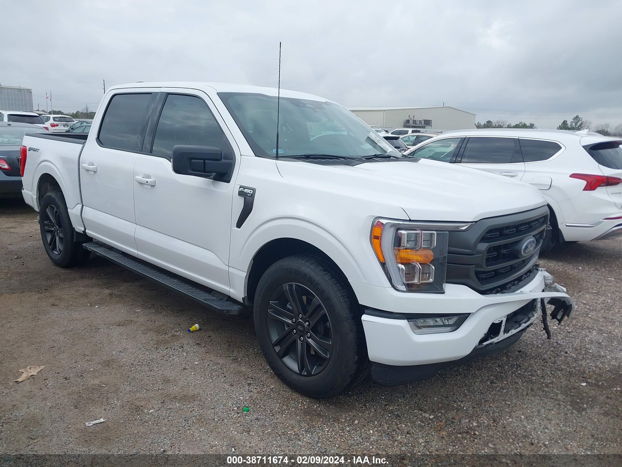 2022 Ford F-150 Xlt vin: 1FTEW1CPXNKE63648