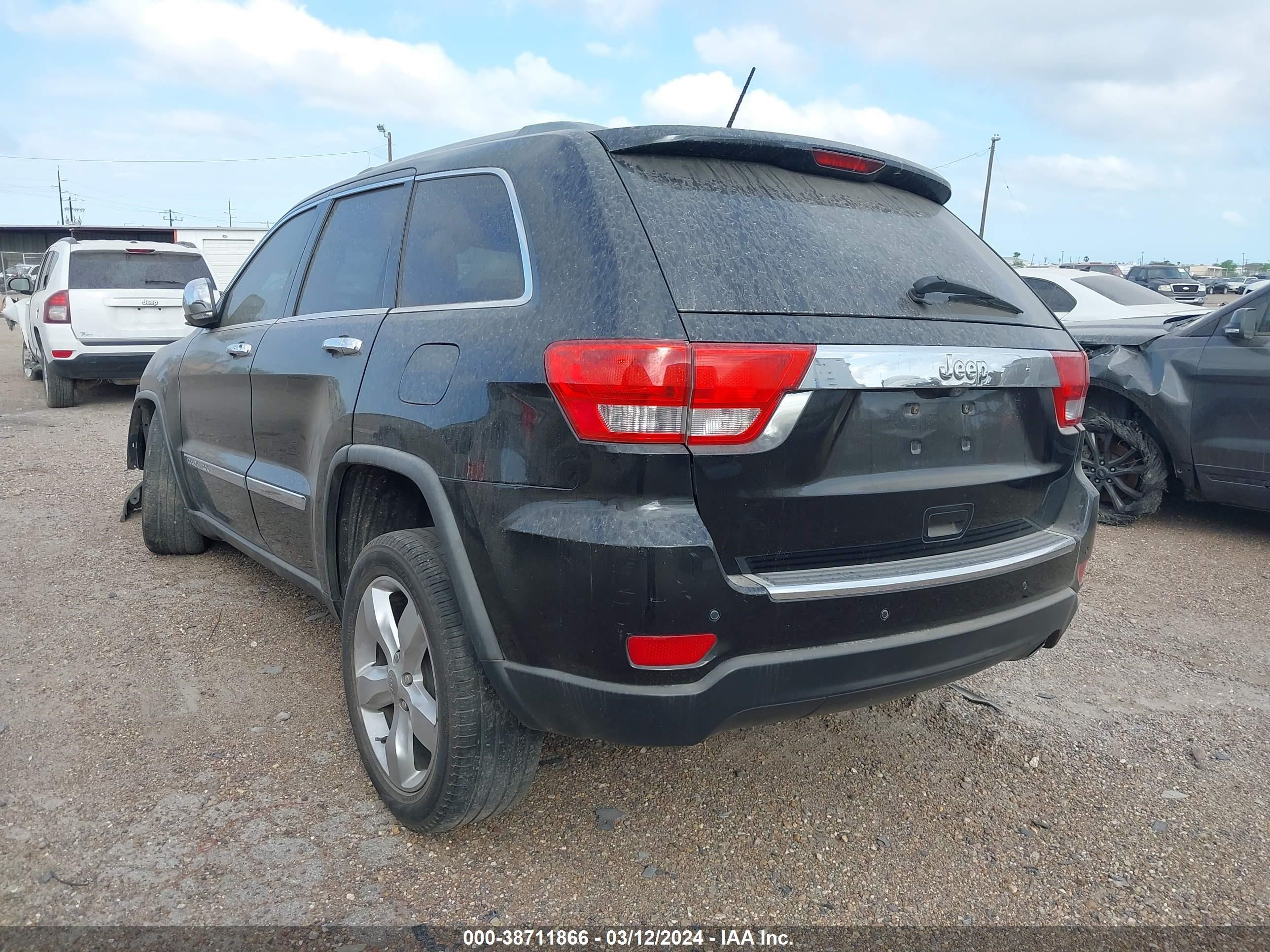 2012 Jeep Grand Cherokee Overland vin: 1C4RJECG9CC211095