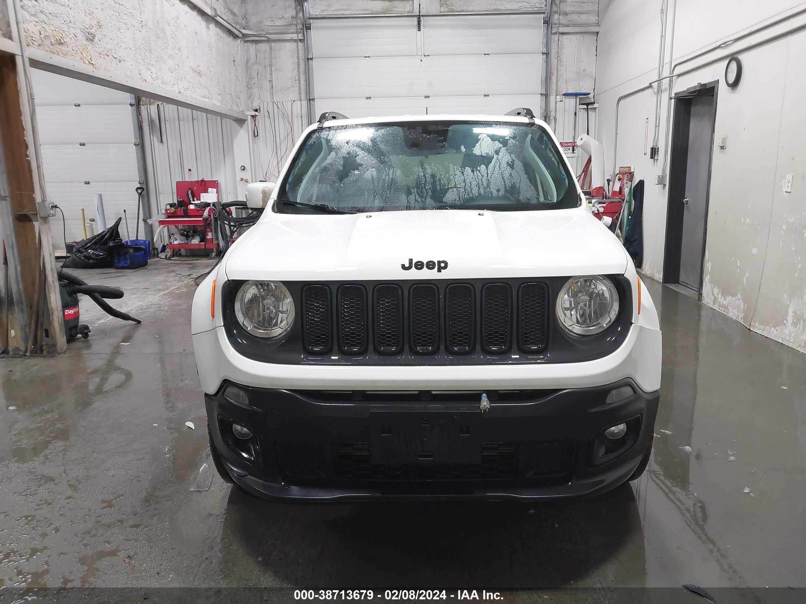 2018 Jeep Renegade Altitude 4X4 vin: ZACCJBBBXJPG98942