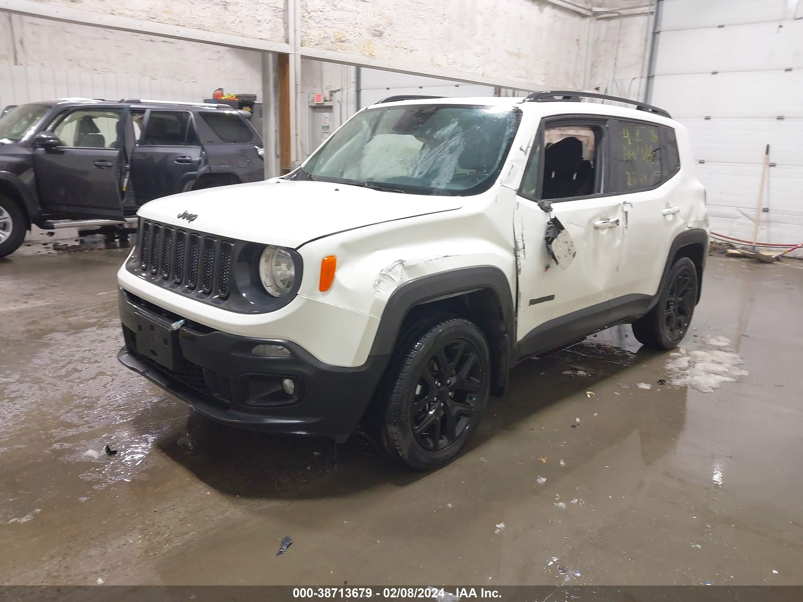 2018 Jeep Renegade Altitude 4X4 vin: ZACCJBBBXJPG98942