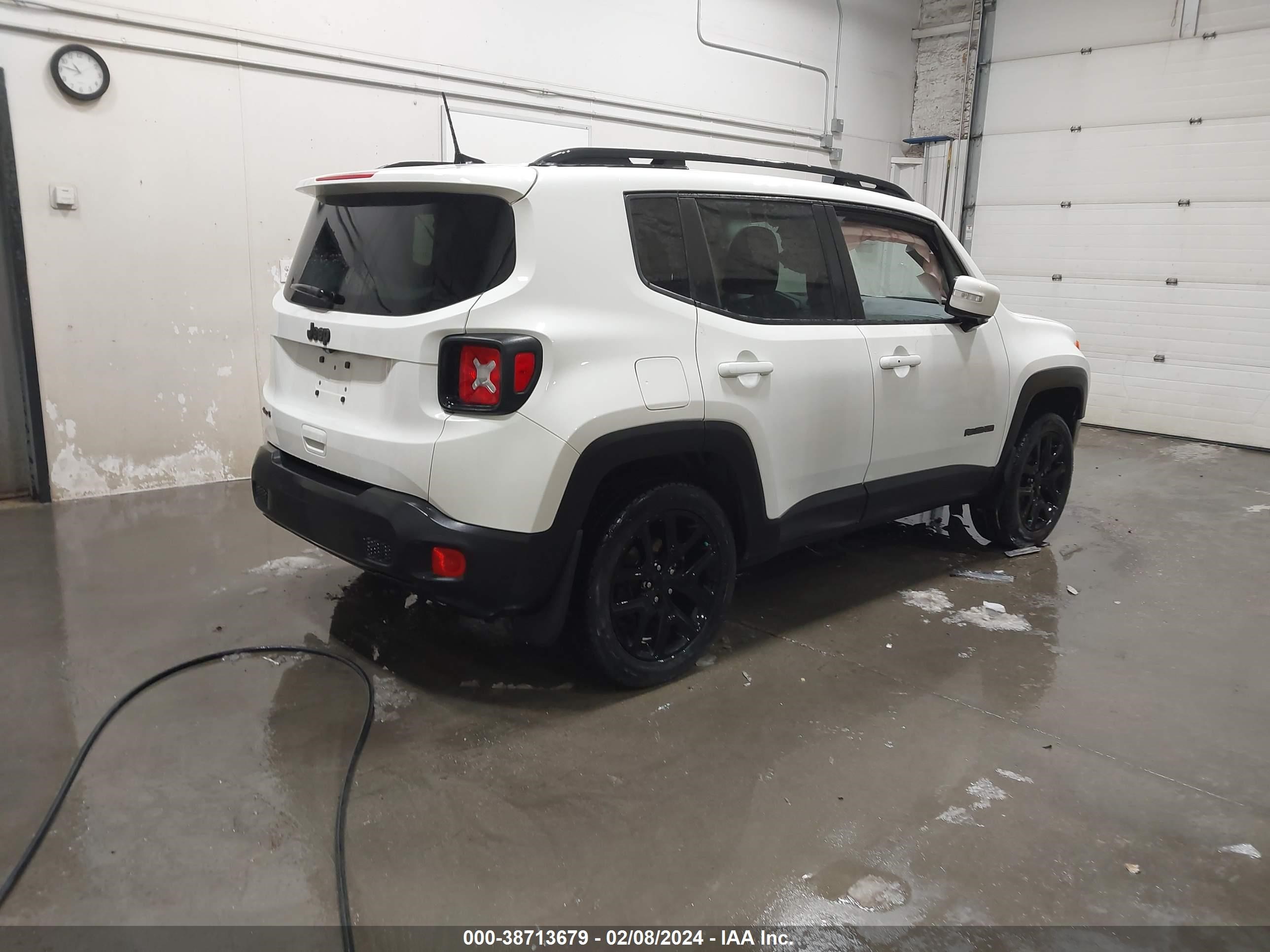 2018 Jeep Renegade Altitude 4X4 vin: ZACCJBBBXJPG98942