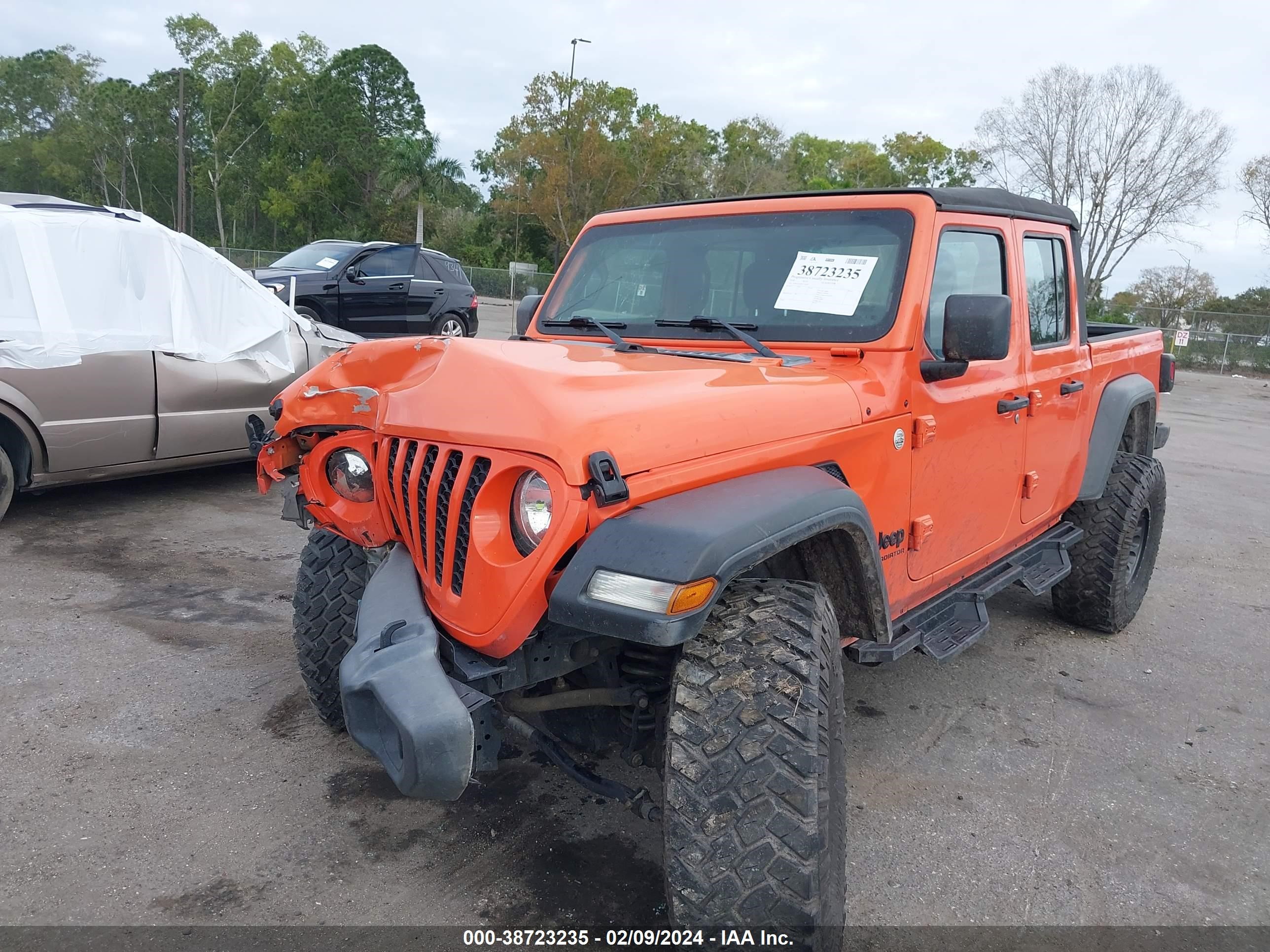 2020 Jeep Gladiator Sport 4X4 vin: 1C6HJTAG9LL143827