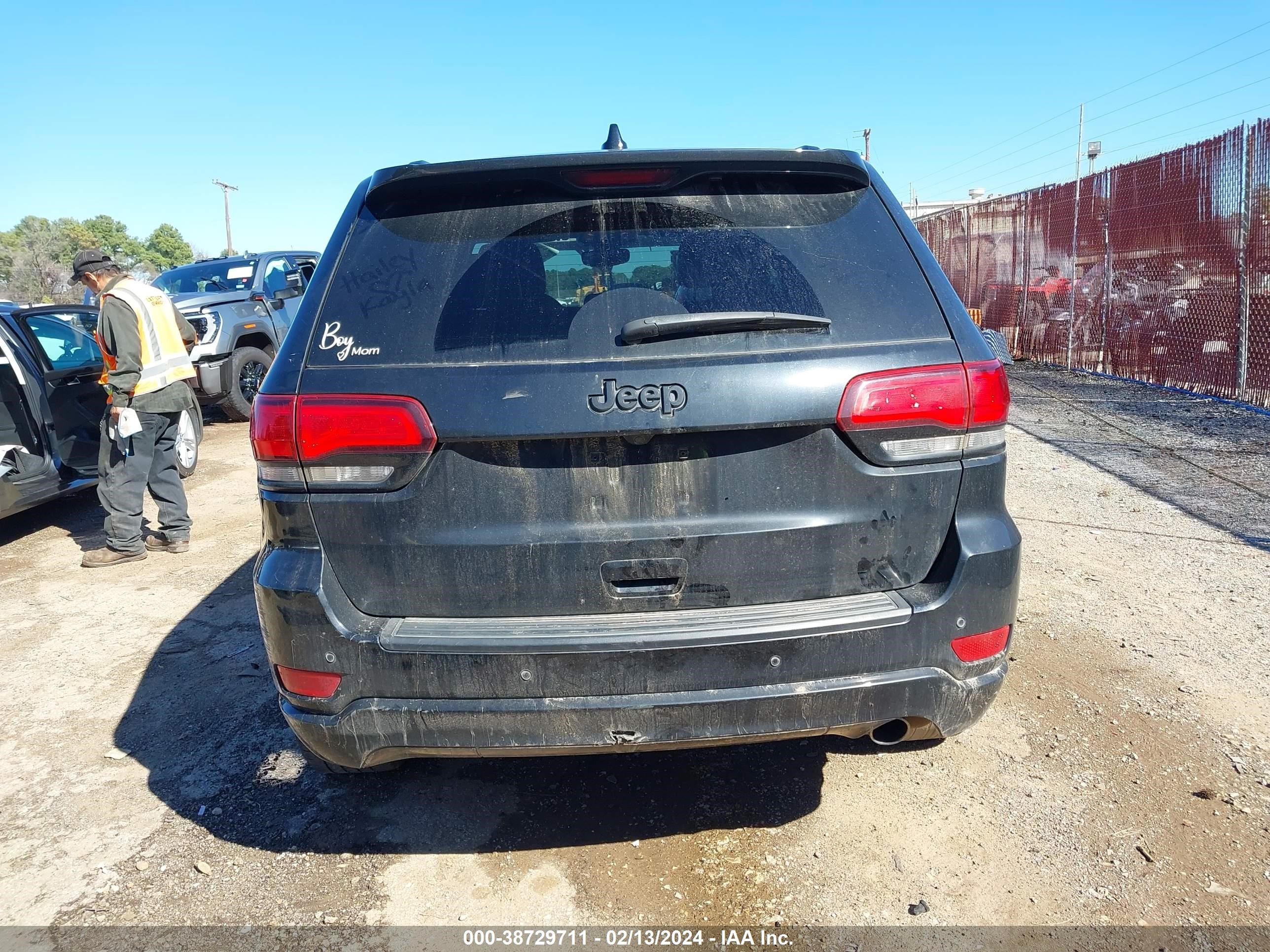 2019 Jeep Grand Cherokee Altitude 4X2 vin: 1C4RJEAG2KC857791