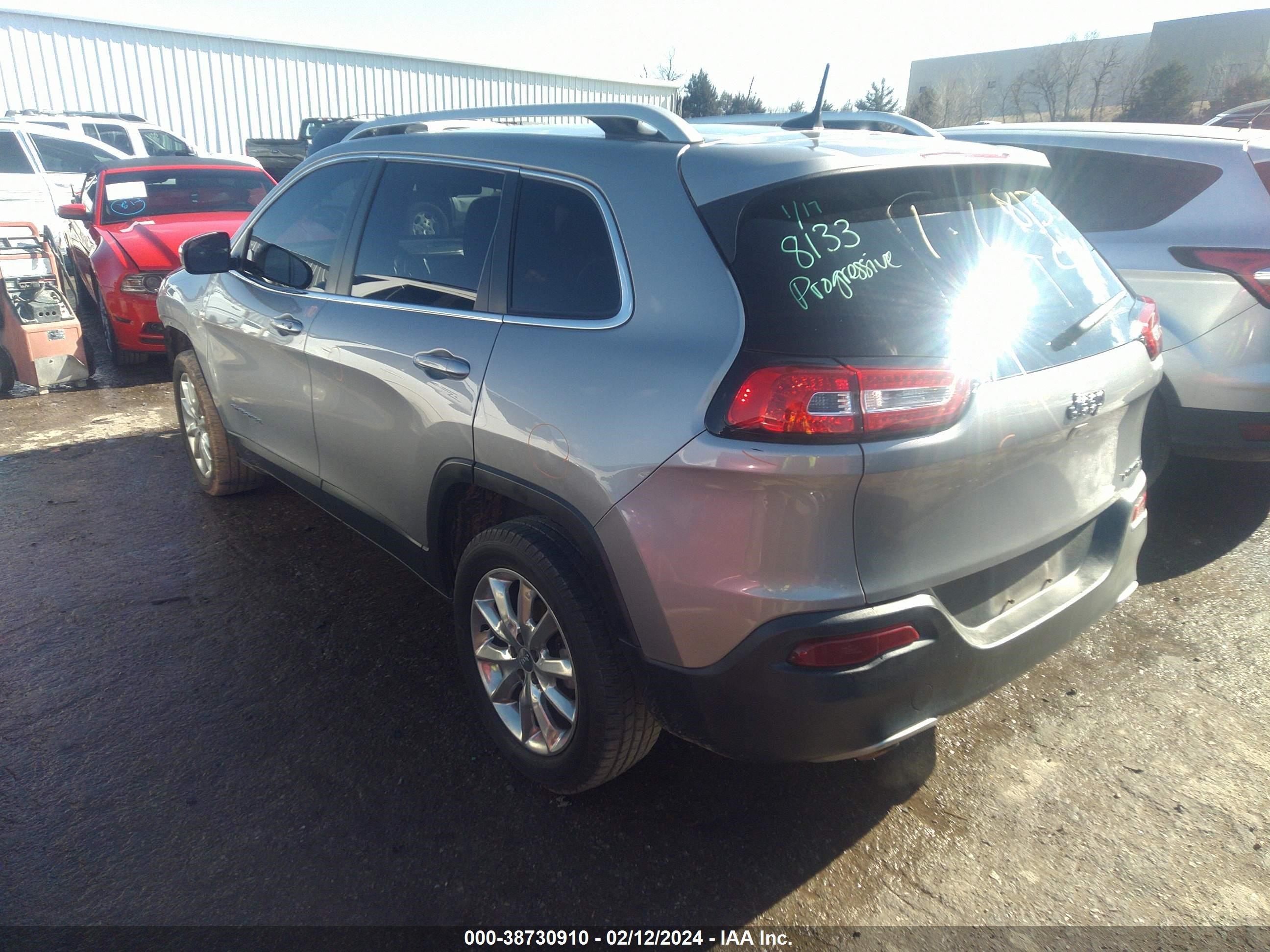 2016 Jeep Cherokee Limited vin: 1C4PJLDB3GW221902