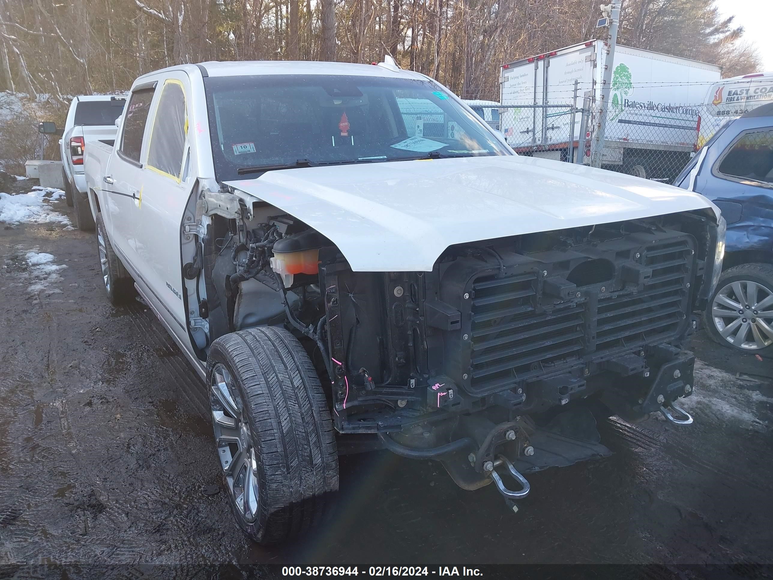 2018 GMC Sierra 1500 Denali vin: 3GTU2PEJ1JG391405