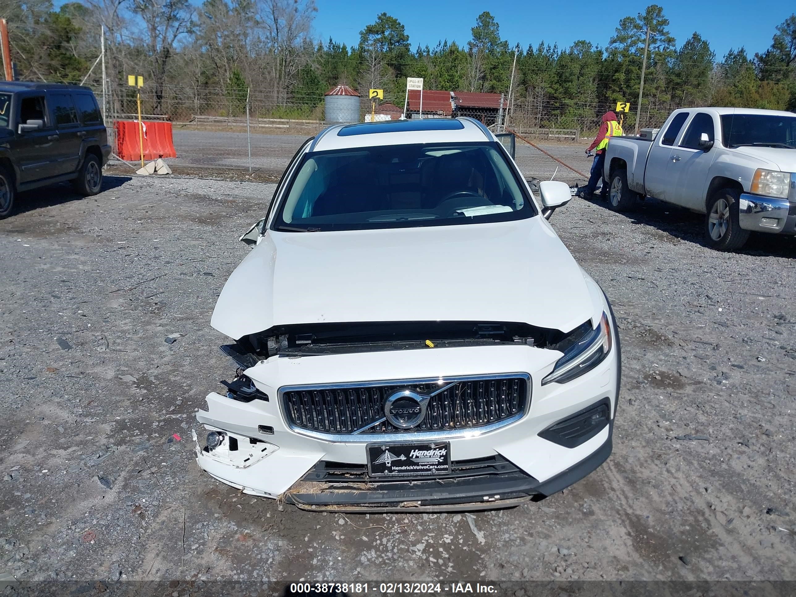 2020 Volvo V60 Cross Country T5 vin: YV4102WK2L1042190