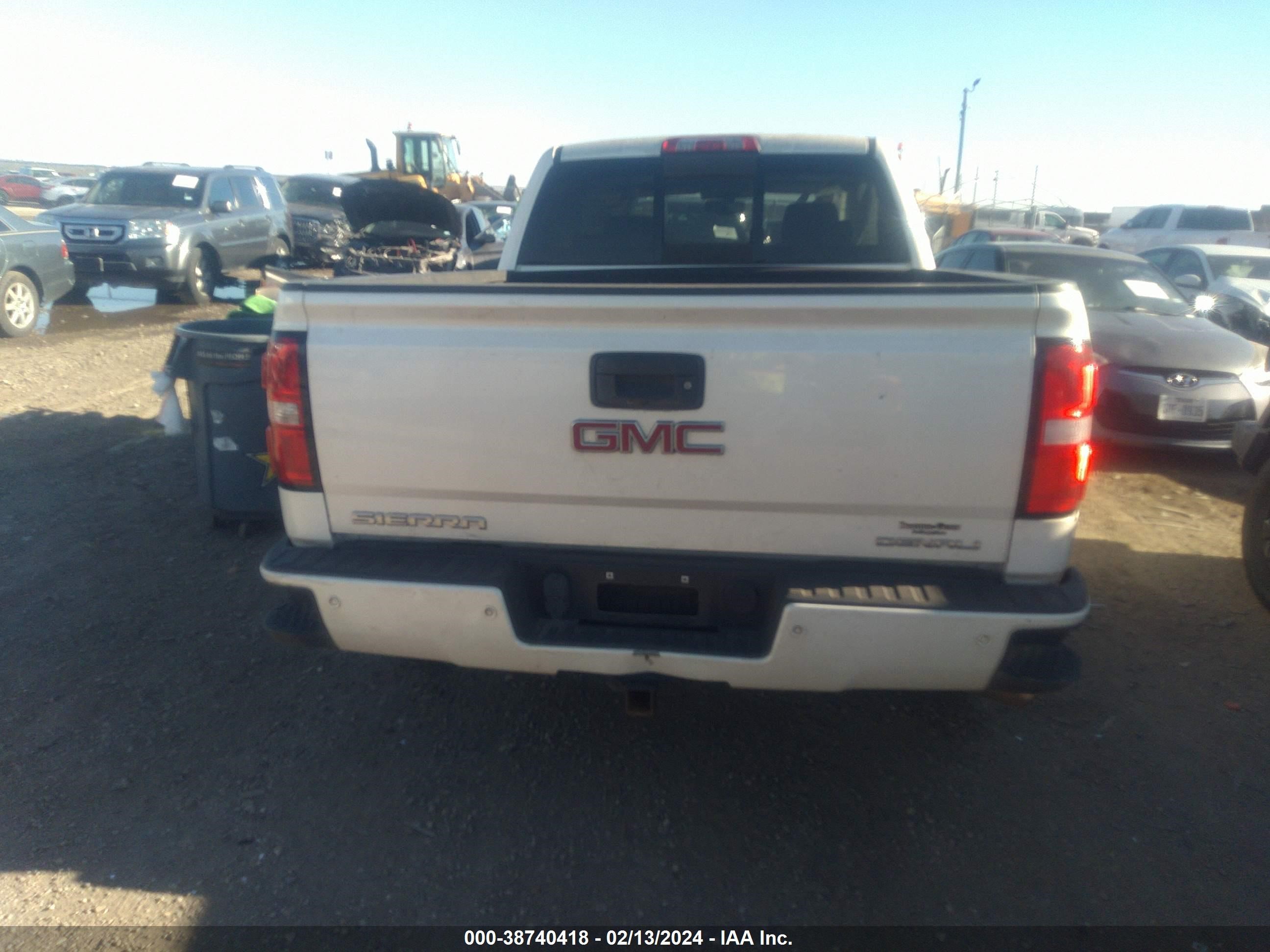 2015 GMC Sierra 1500 Denali vin: 3GTU2WEJ6FG206931