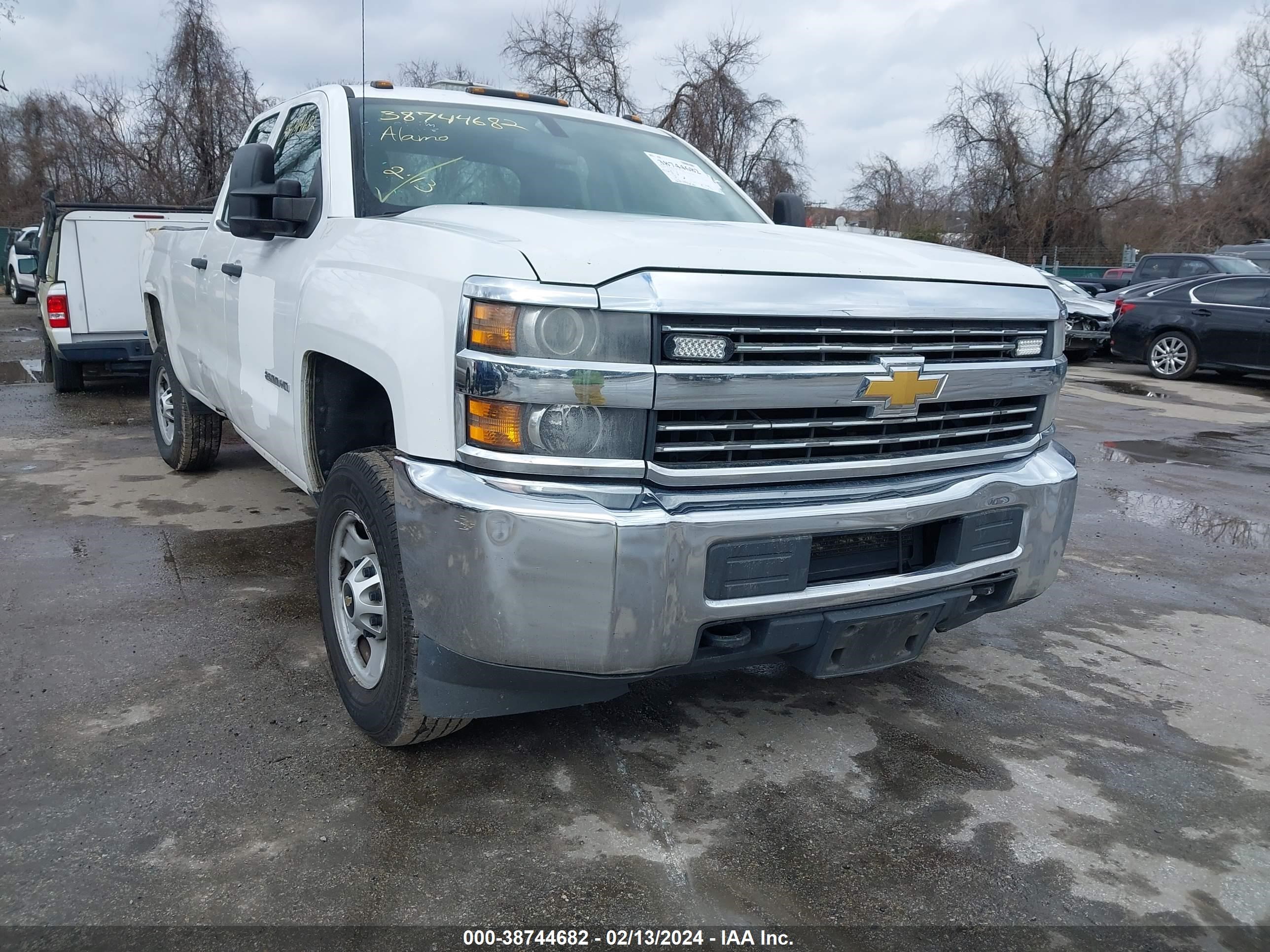 2015 Chevrolet Silverado 2500Hd Wt vin: 1GC2CUEG1FZ138454