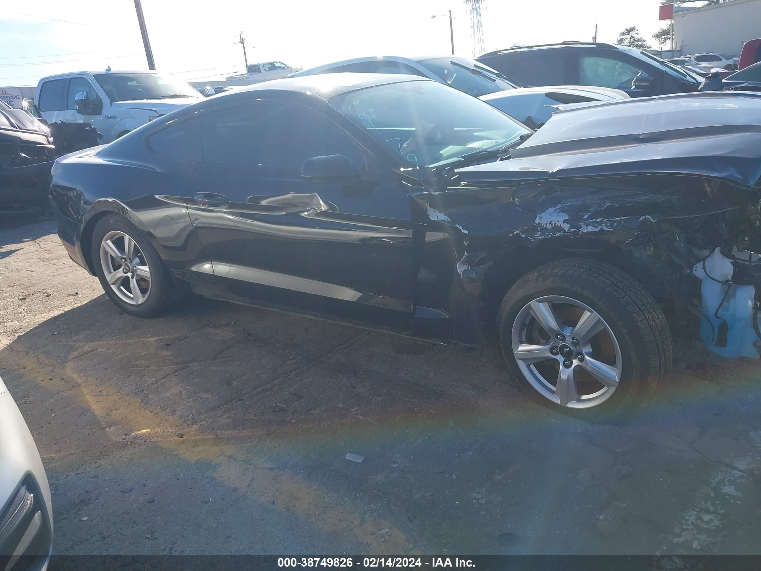 2017 Ford Mustang V6 vin: 1FA6P8AM9H5286179