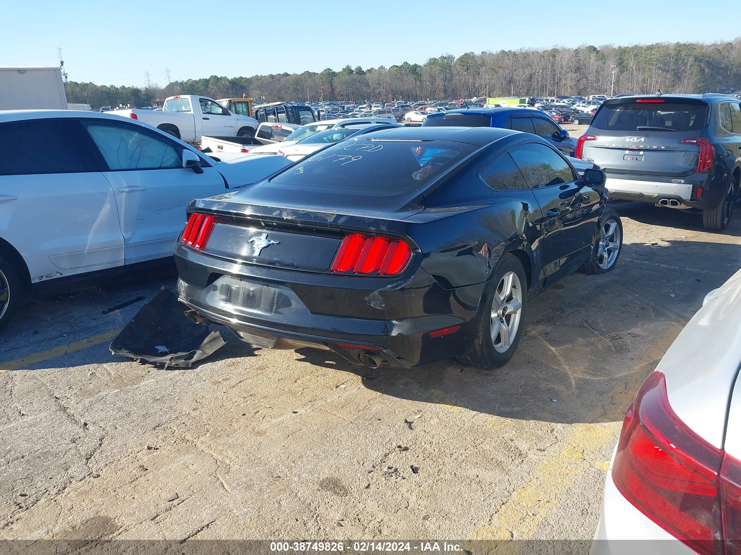 2017 Ford Mustang V6 vin: 1FA6P8AM9H5286179