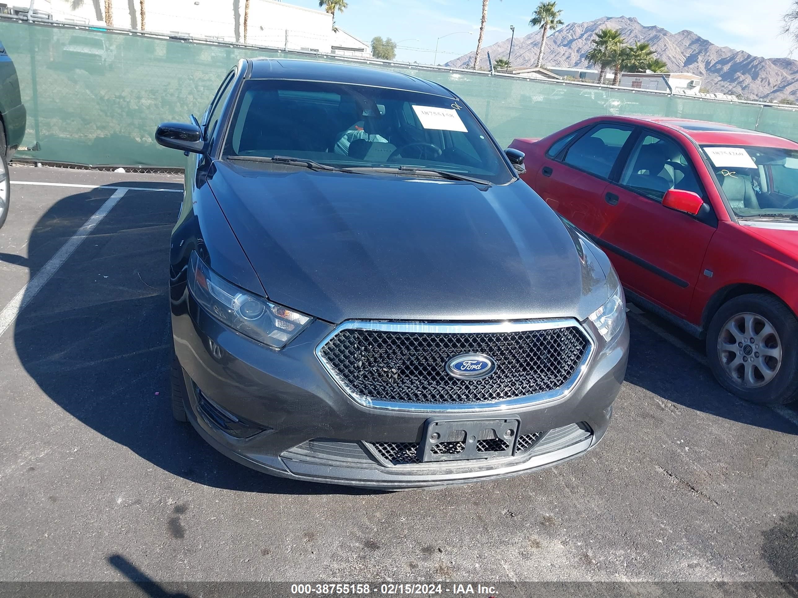 2015 Ford Taurus Sho vin: 1FAHP2KT0FG177803