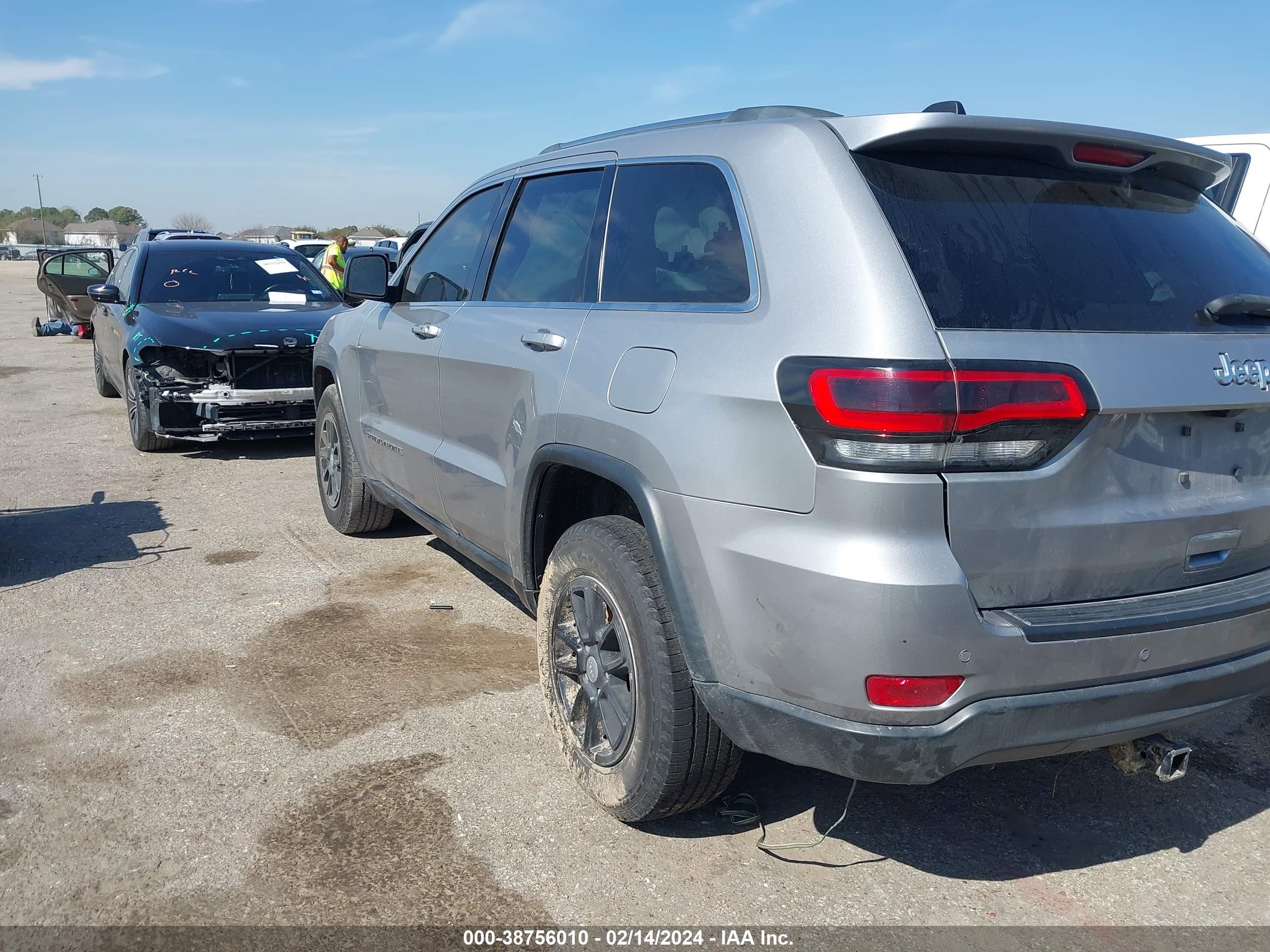 2019 Jeep Grand Cherokee Laredo E 4X2 vin: 1C4RJEAG6KC857549