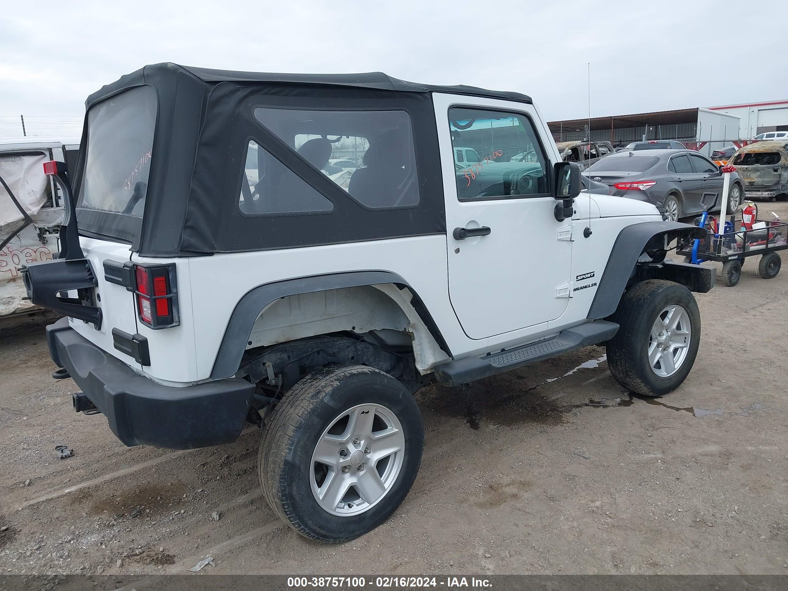 2015 Jeep Wrangler Sport vin: 1C4AJWAG1FL669997