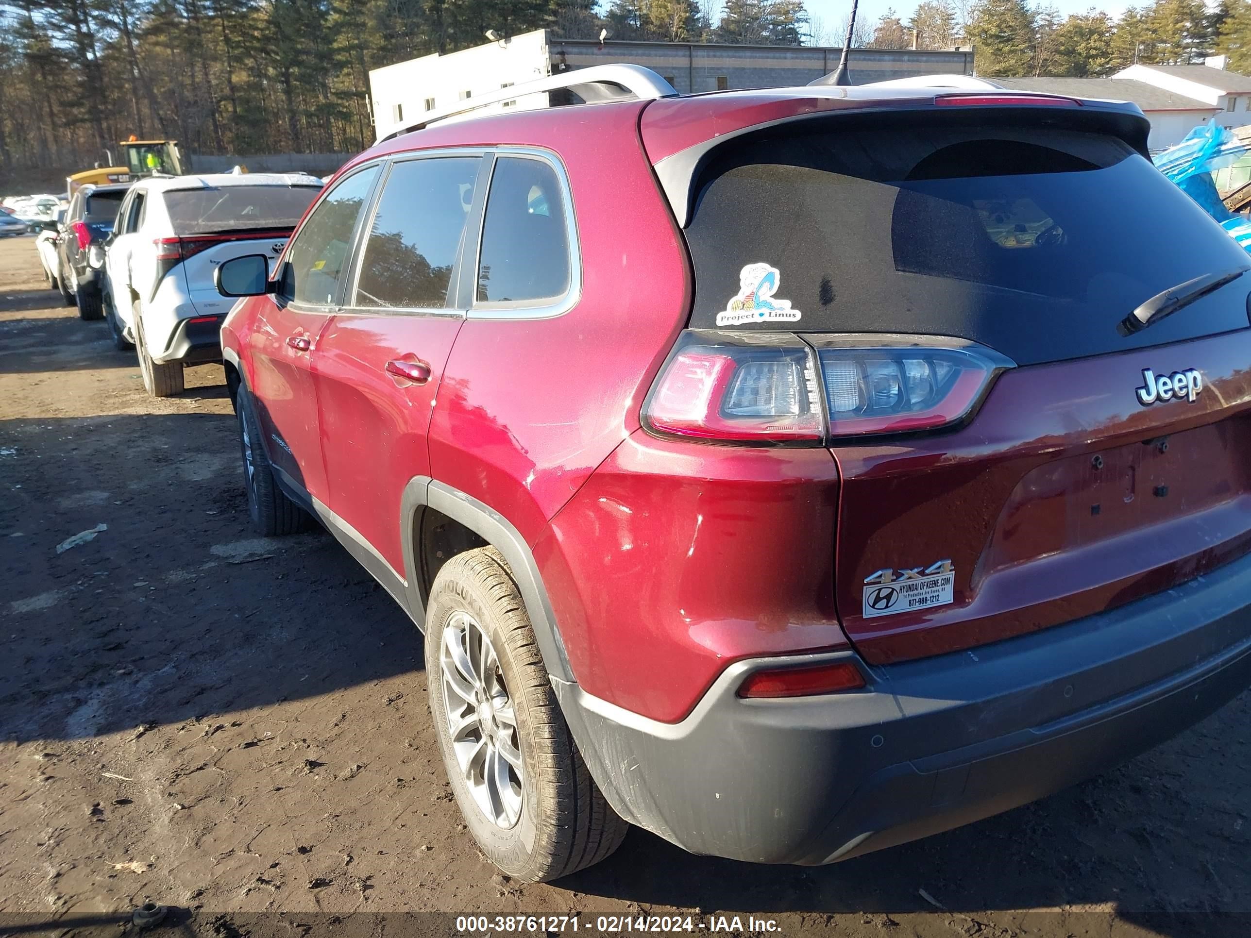 2019 Jeep Cherokee Latitude Plus 4X4 vin: 1C4PJMLB7KD337101