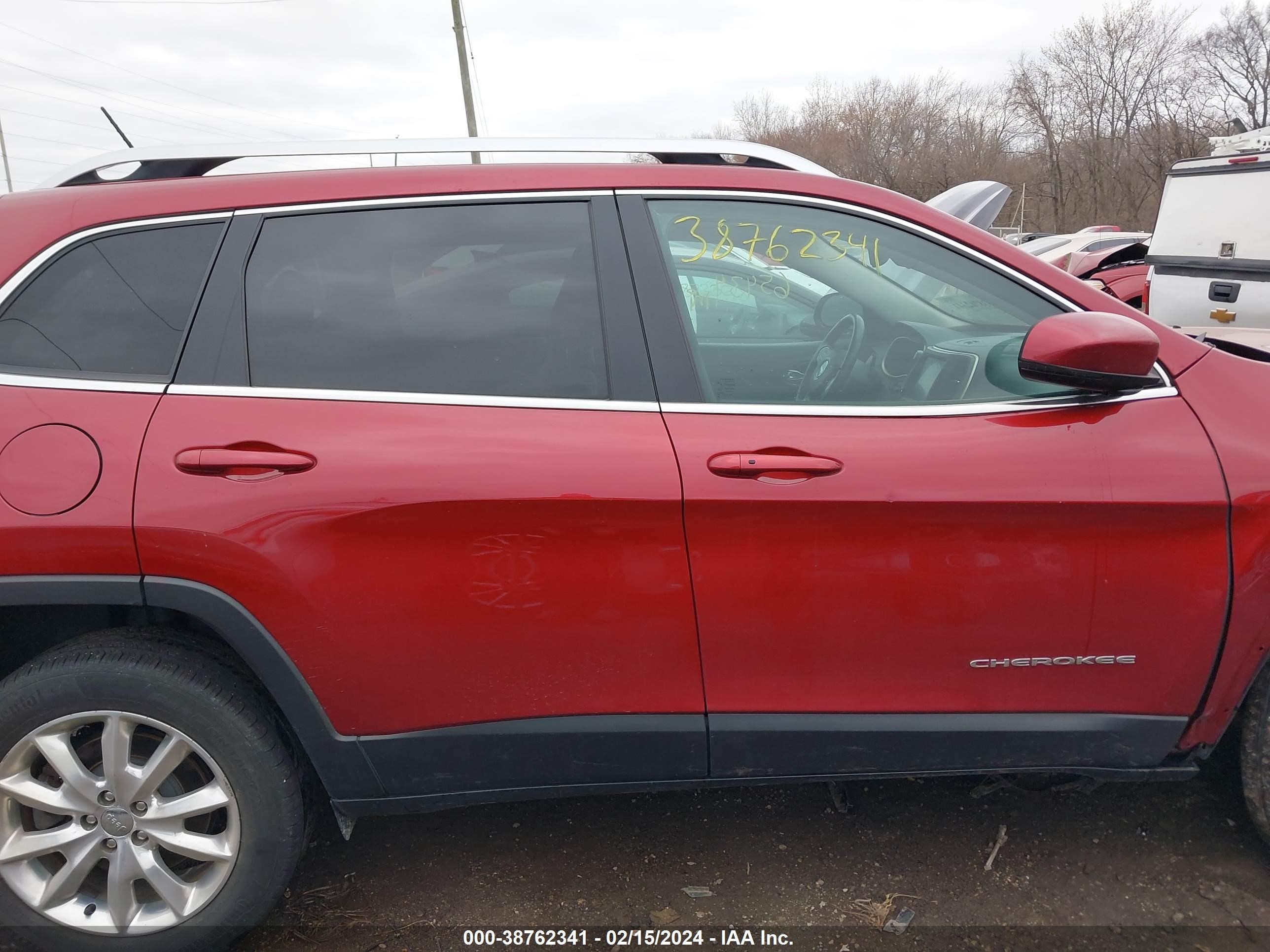 2015 Jeep Cherokee Limited vin: 1C4PJMDS1FW758885