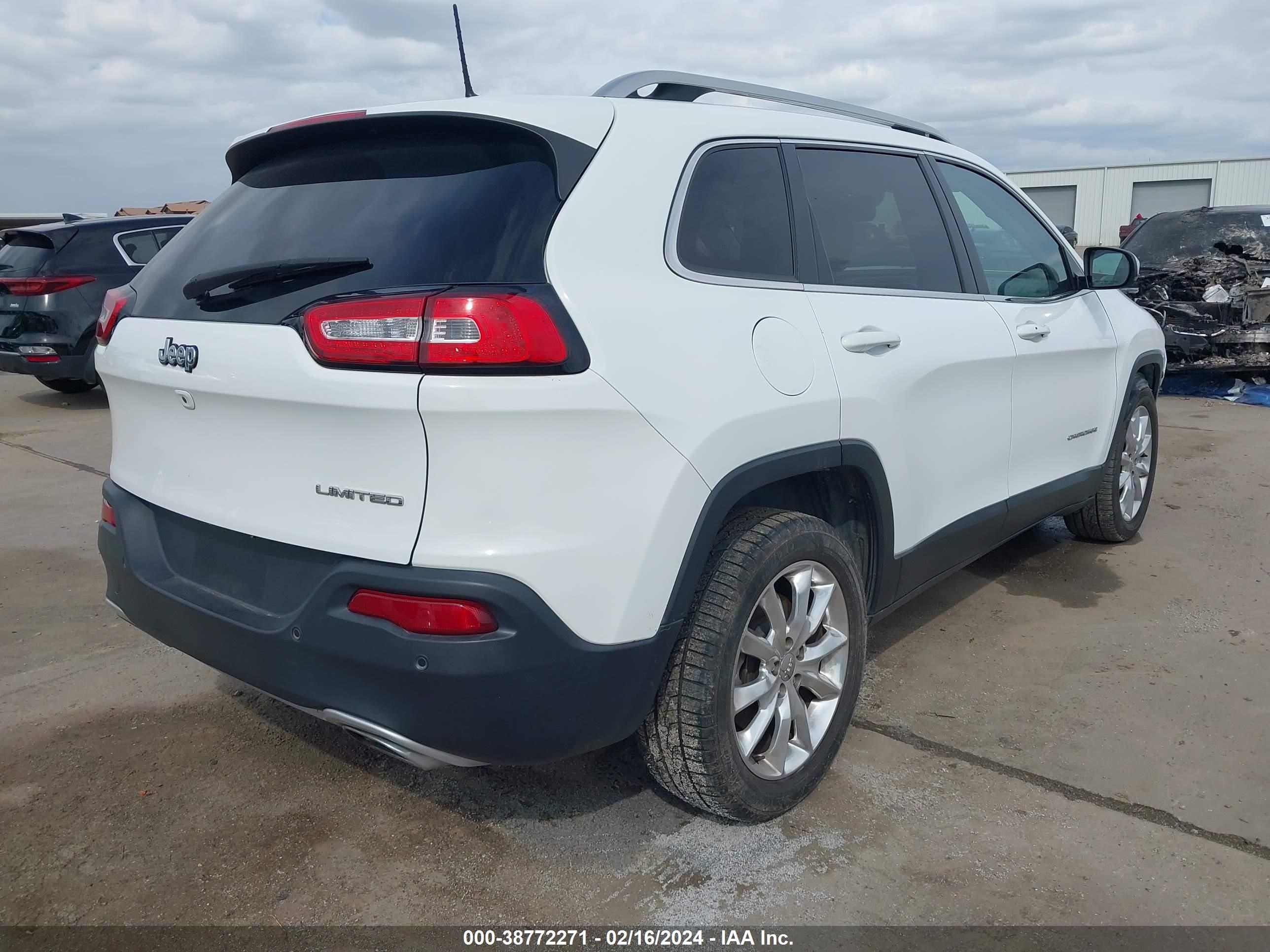 2017 Jeep Cherokee Limited Fwd vin: 1C4PJLDS1HW559591